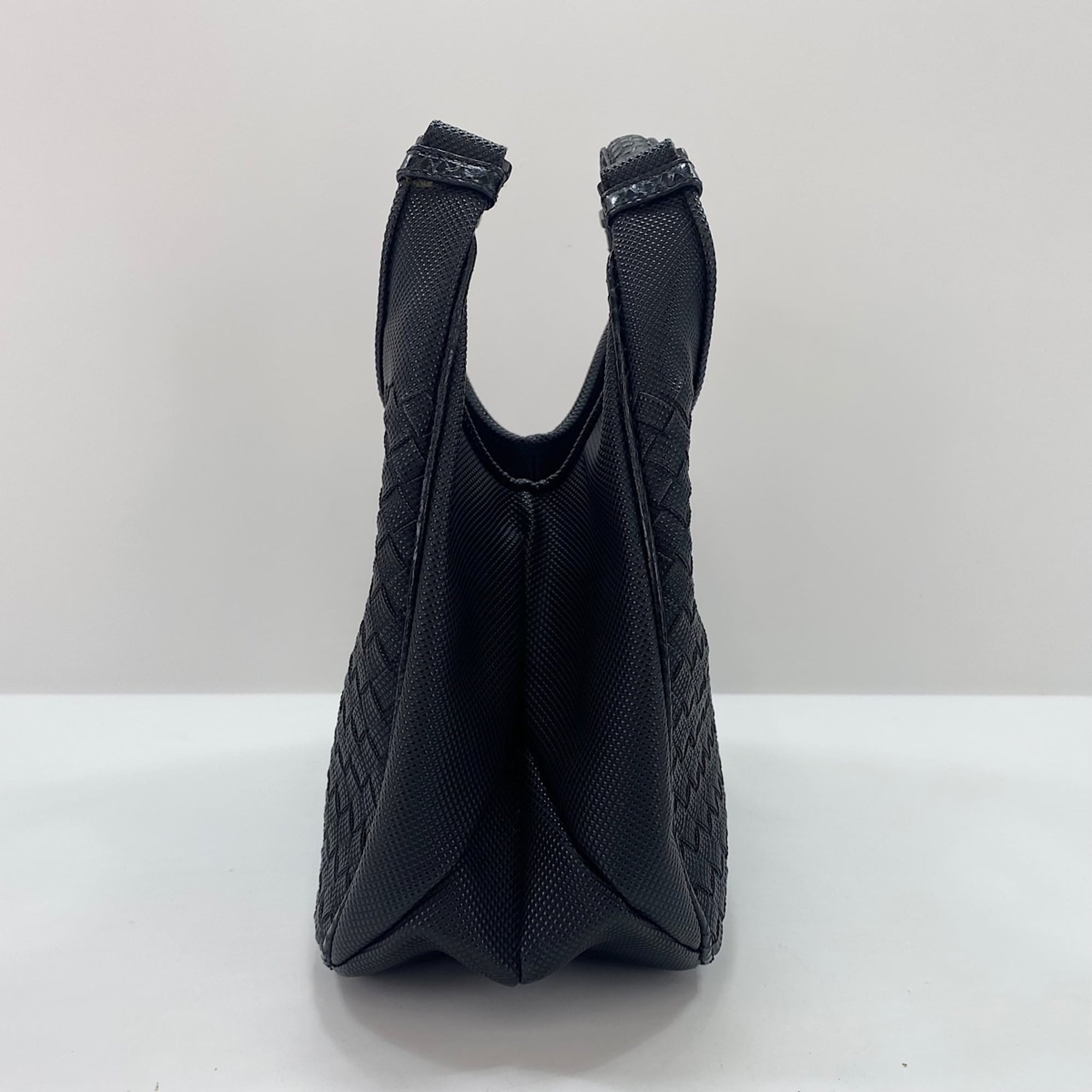 Bottega Veneta Intrecciato Black Intrecciato Handbag (Pre-Owned)