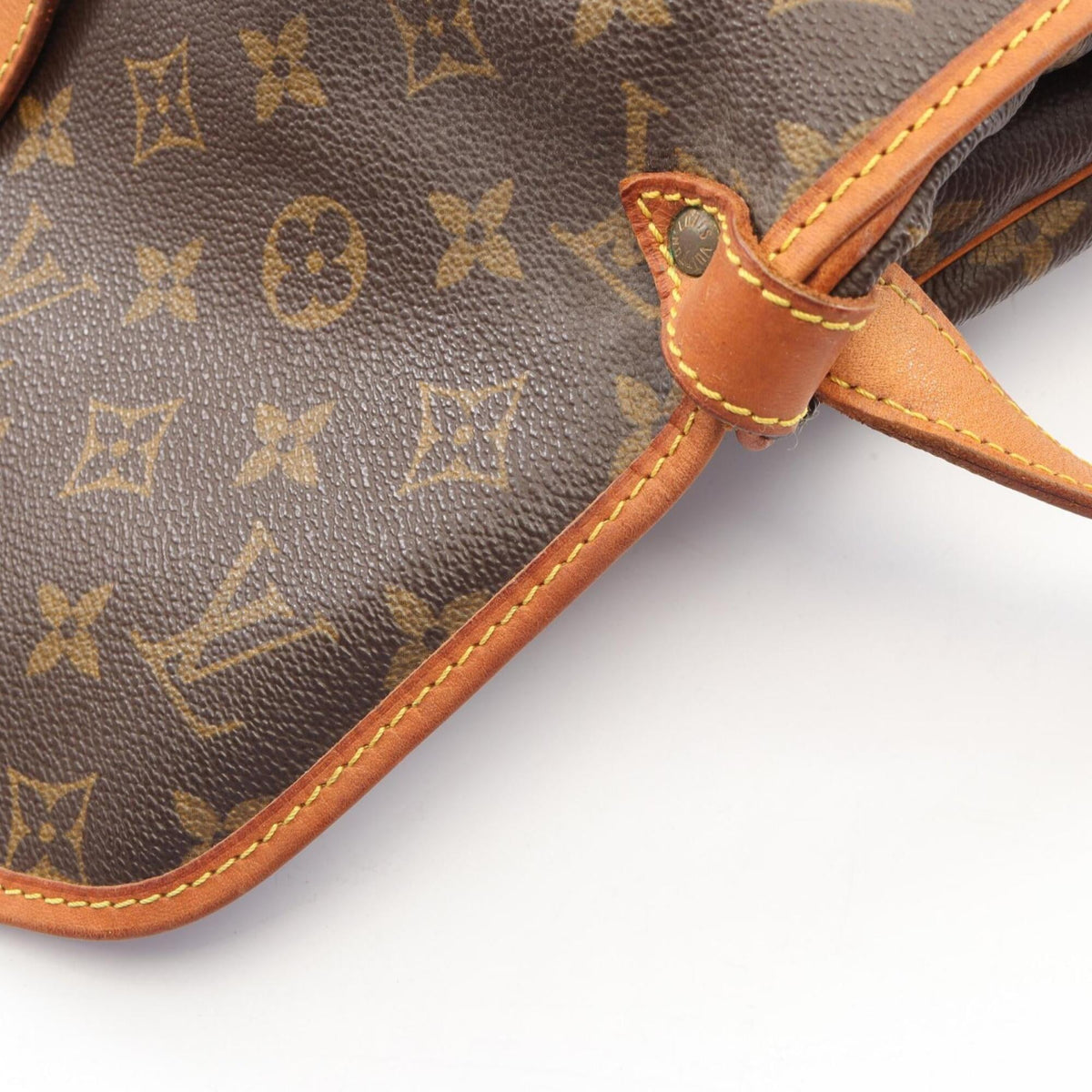 Louis Vuitton Brown Monogram Monogram Leather Handbag Shoulder Bag (Pre-Owned)