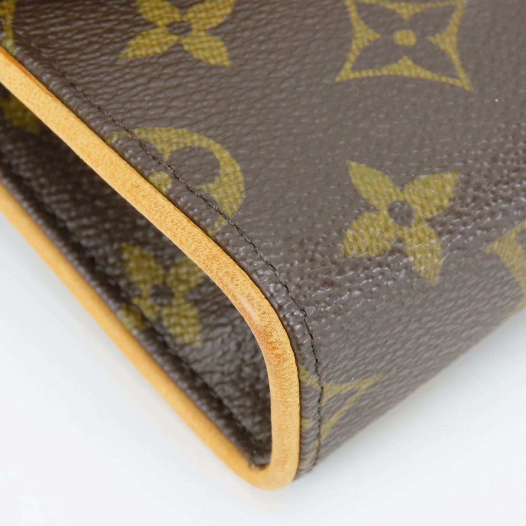 Louis Vuitton Monogram Brown Monogram Leather Fanny Pack Pochette (Pre-Owned)
