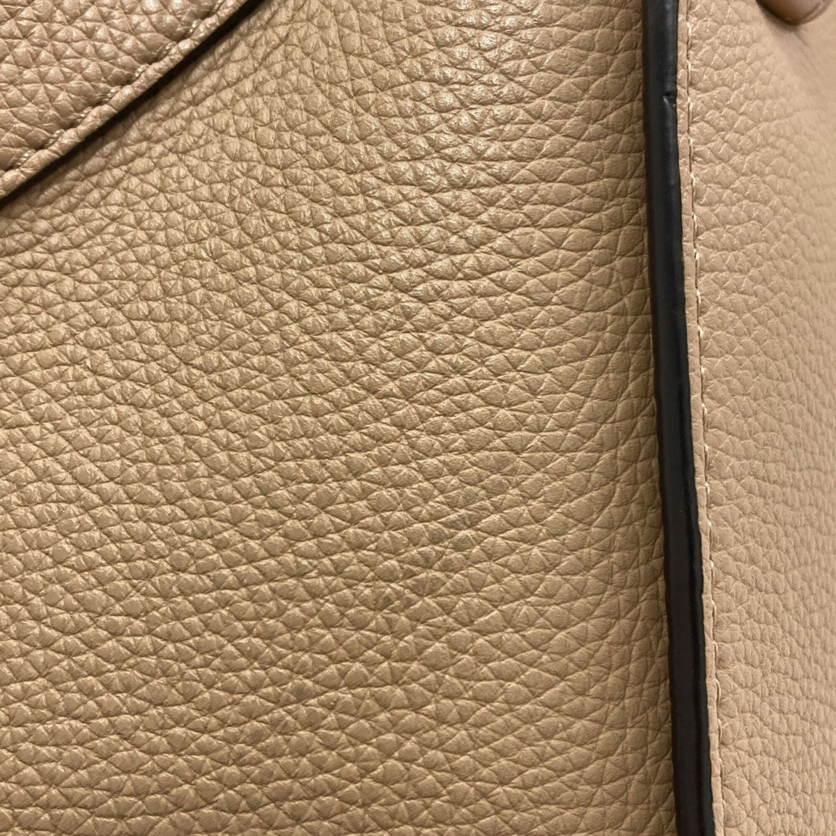 Loewe Brown Leather Handbag (Pre-Owned)