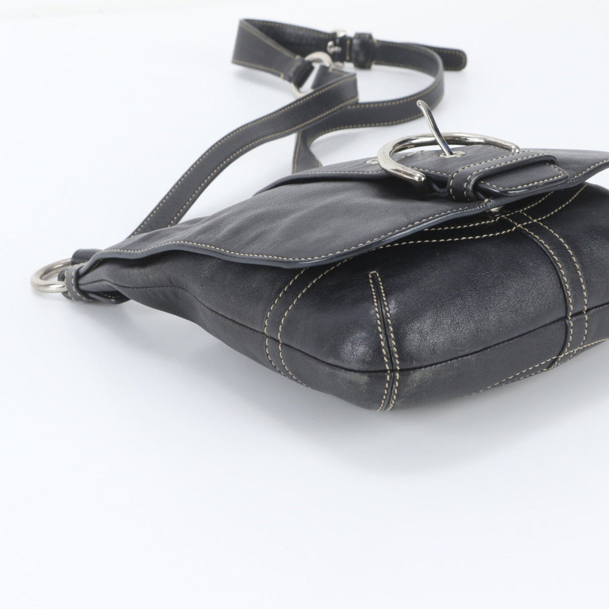 Coach Black Leather Crossbody Bag Shoulder Bag (Pre-Owned)
