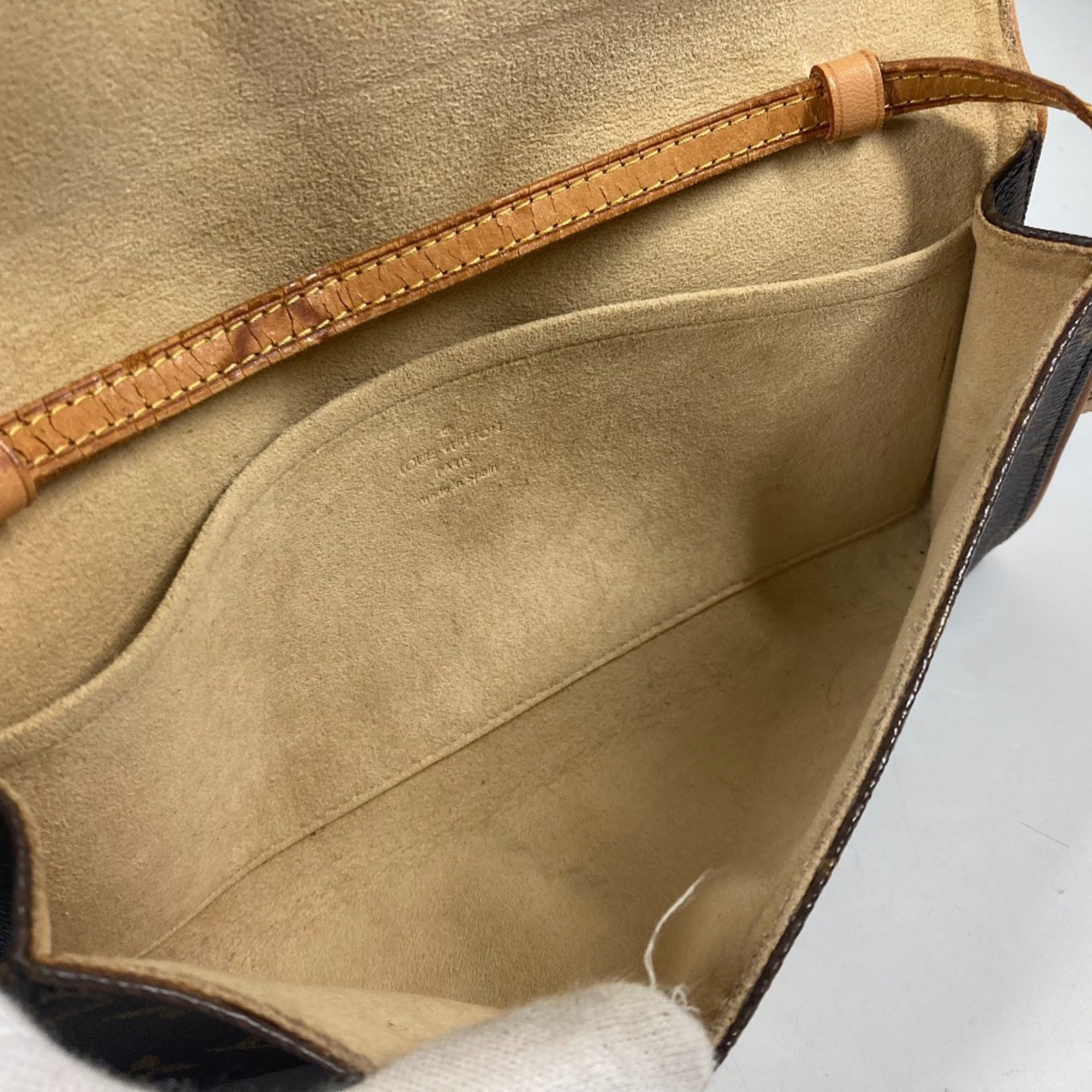 Louis Vuitton Brown Monogram Monogram Clutch Bag Pochette Shoulder Bag (Pre-Owned)