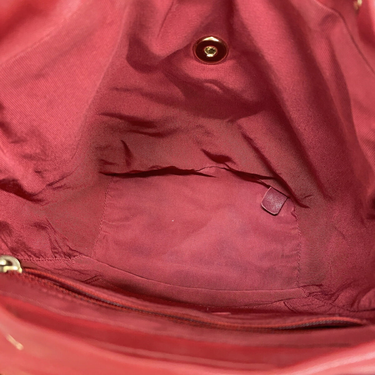 Chanel Red Color Leather Backpack (Pre-Owned)