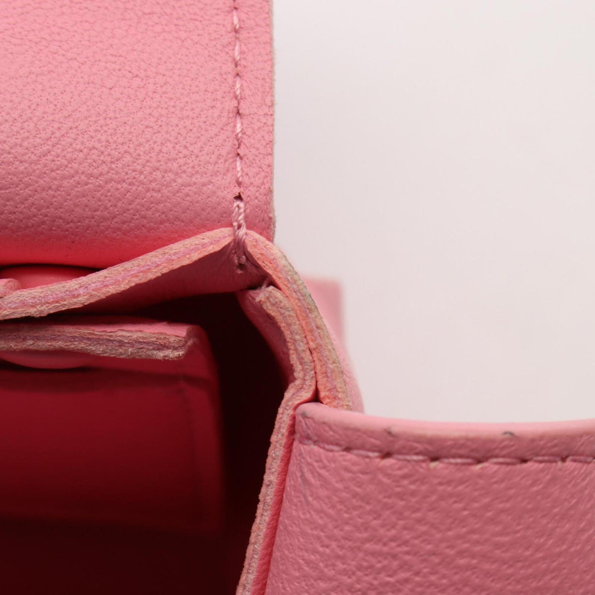 Bottega Veneta Pink Leather Handbag Shoulder Bag (Pre-Owned)