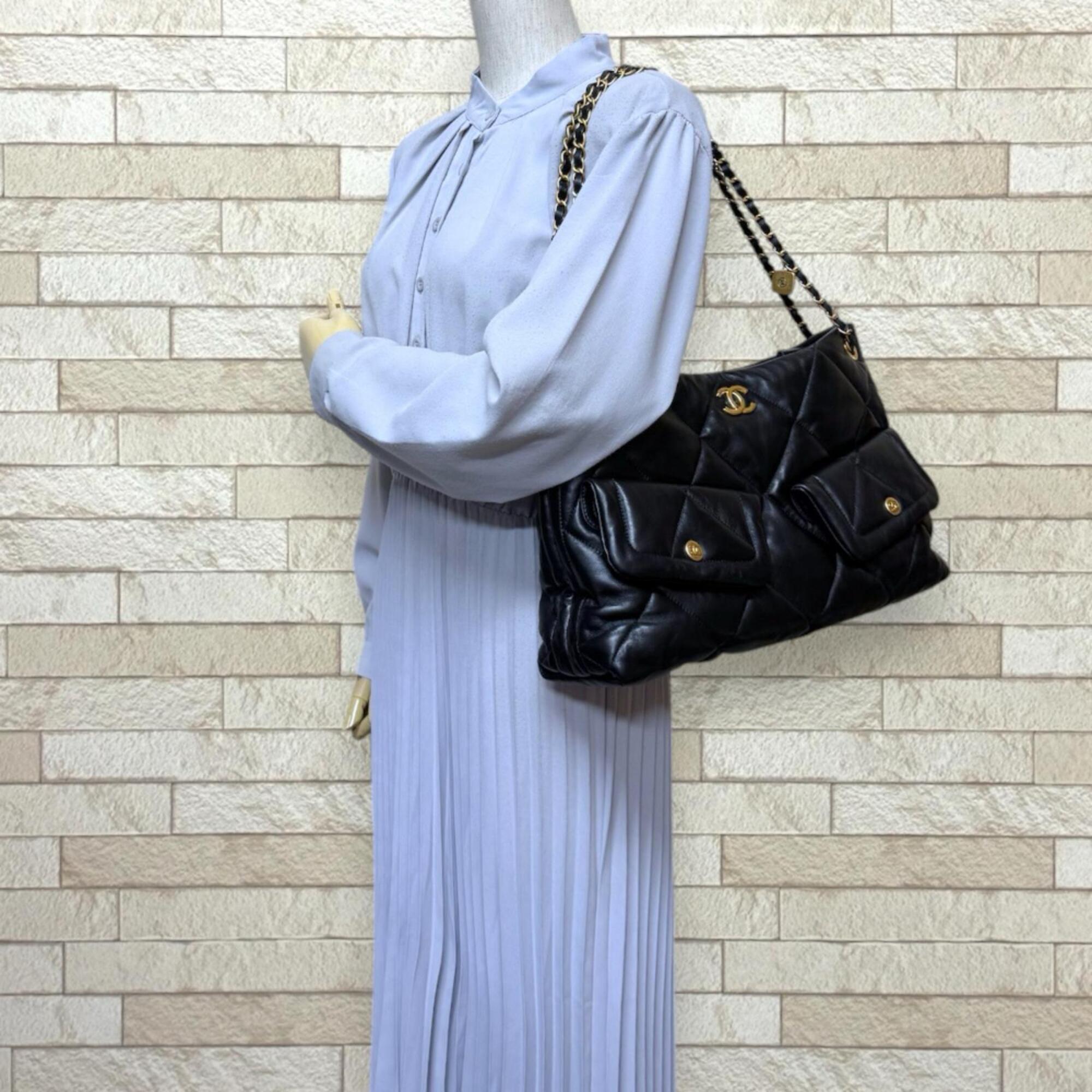 Chanel Black Leather Shopping Bag Shoulder Bag (Pre-Owned)
