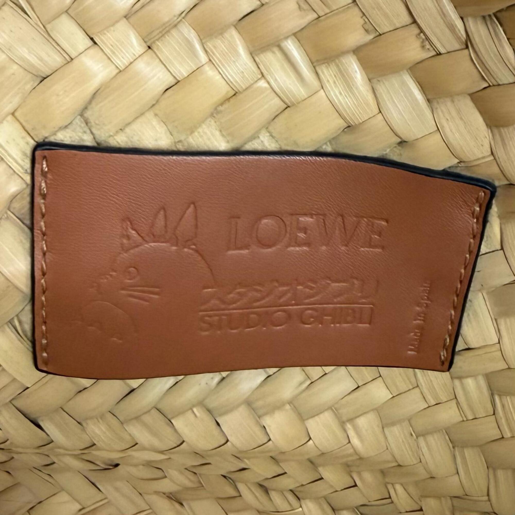 Loewe Black Leather Basket (Pre-Owned)