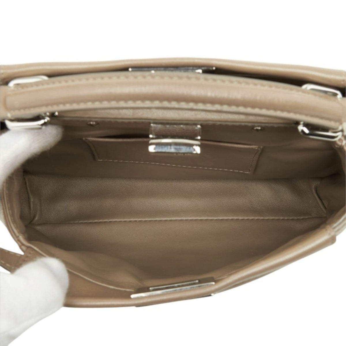 Fendi Selleria Grayish Leather Handbag Shoulder Bag (Pre-Owned)