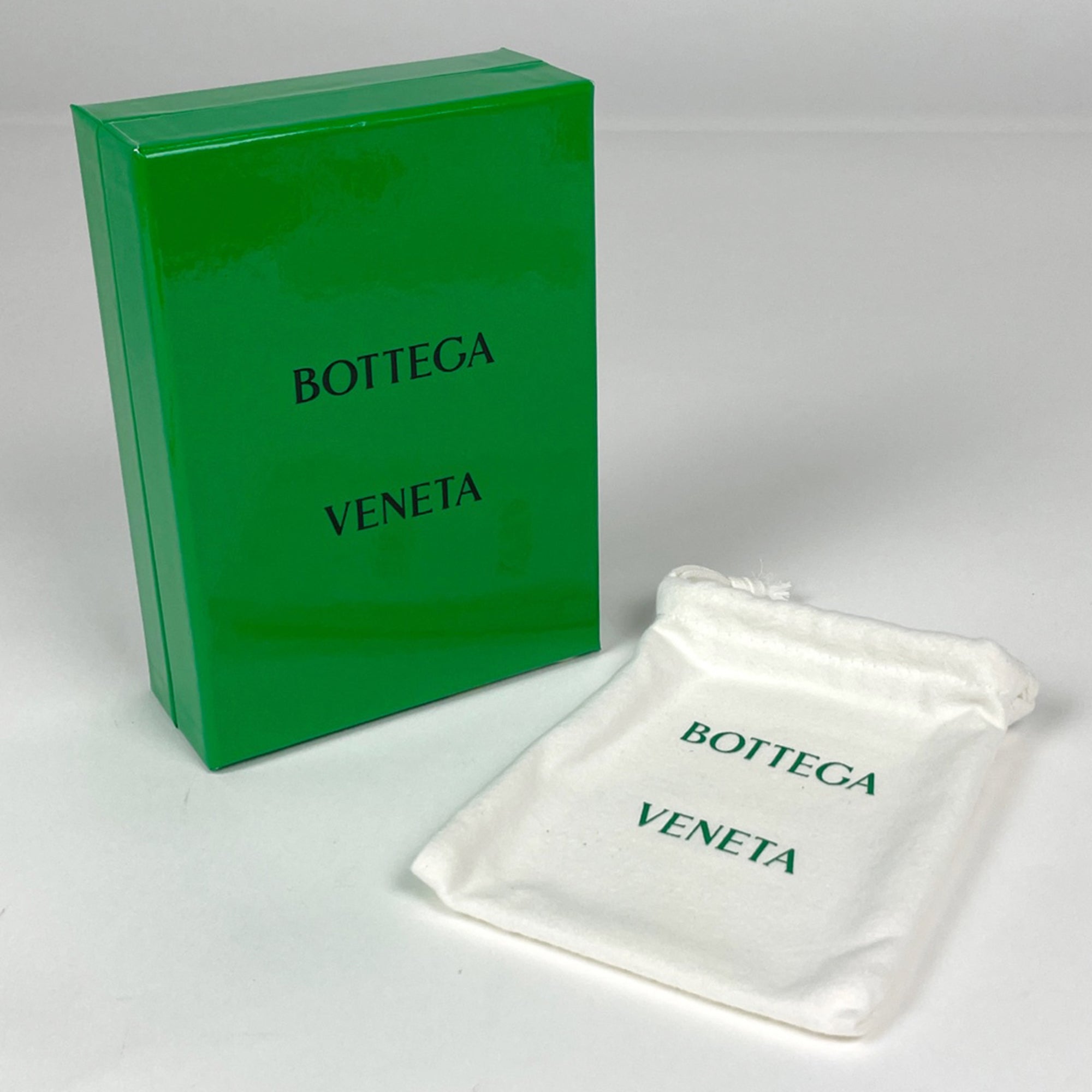 Bottega Veneta Black Intrecciato Leather Wallet (Bi-Fold) (Pre-Owned)