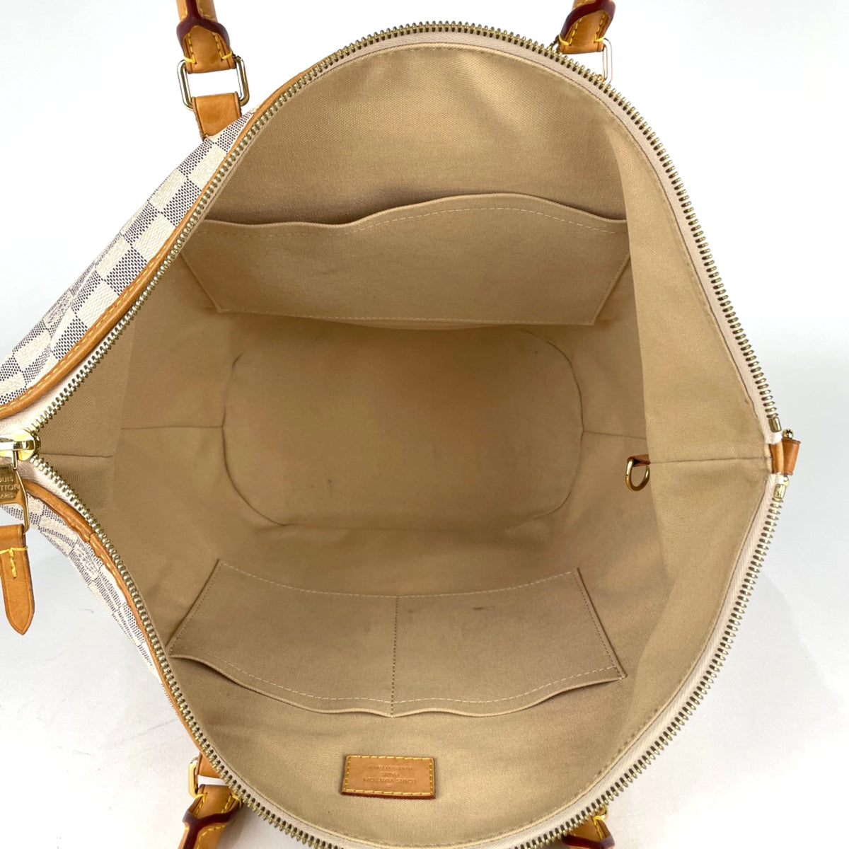 Louis Vuitton White Damier Azur Handbag (Pre-Owned)