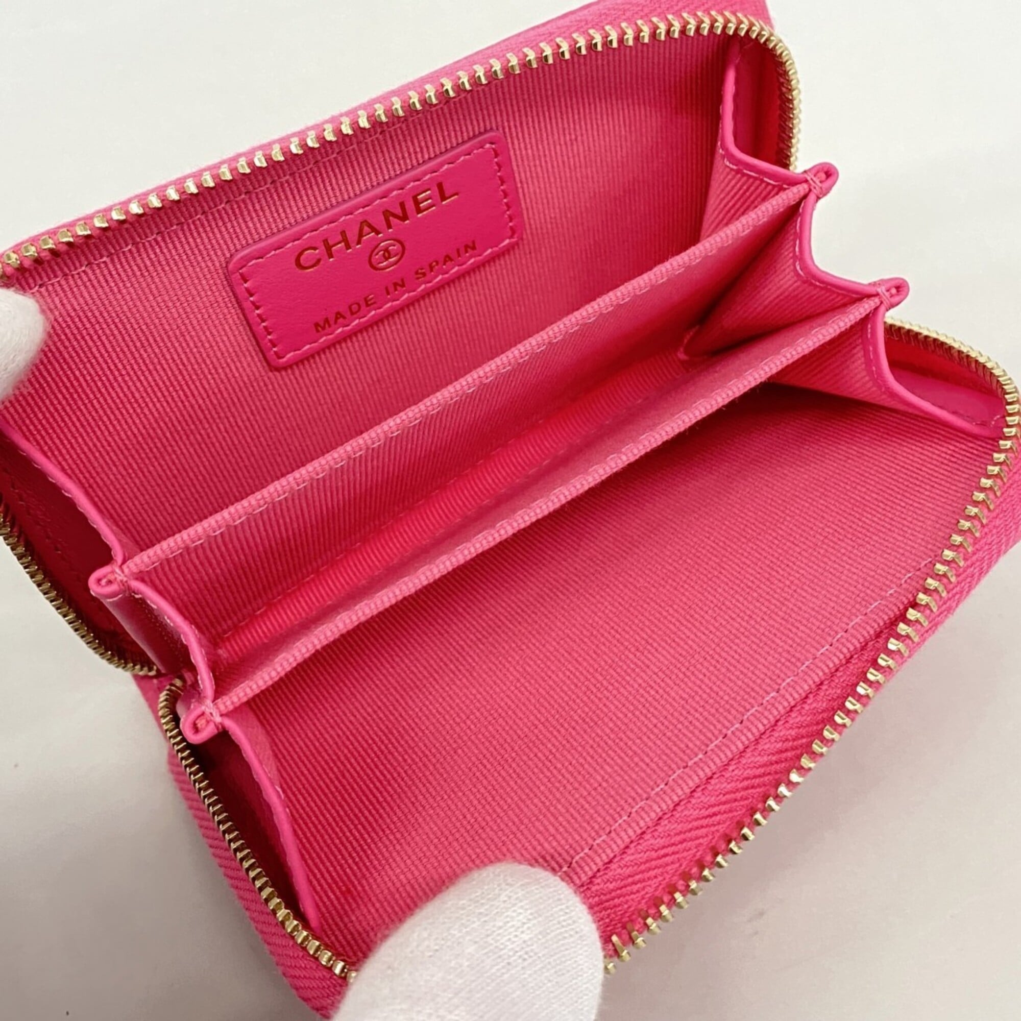 Chanel Pink Grained Calfskin Coin Purse/Coin Case (Pre-Owned)