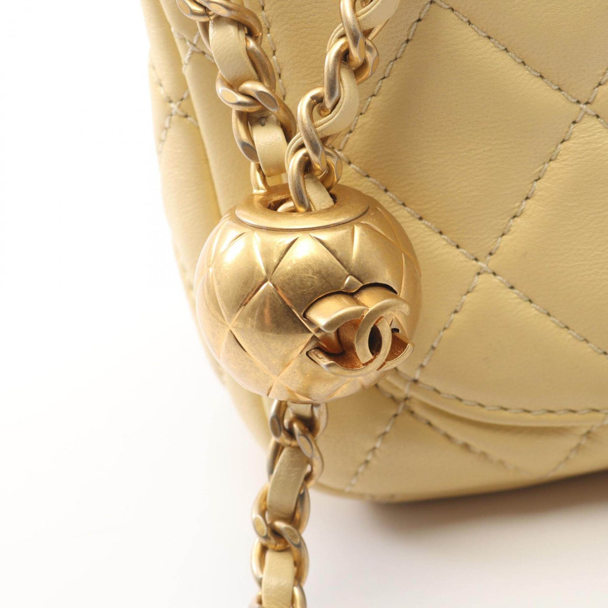 Chanel Yellow Leather Handbag Shoulder Bag (Pre-Owned)
