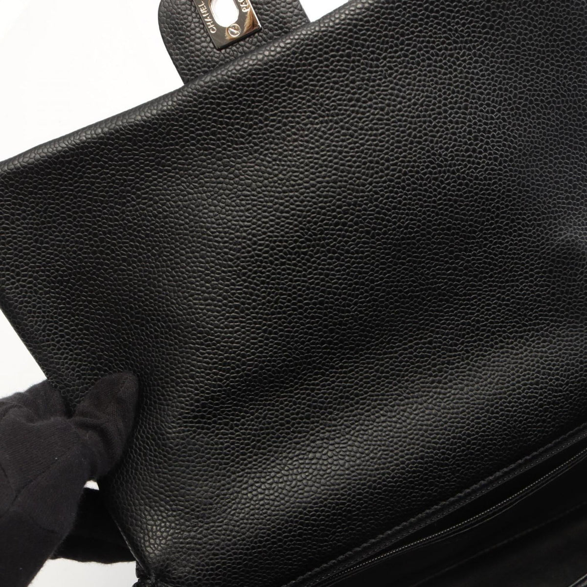 Chanel Black Grained Calfskin Handbag (Pre-Owned)