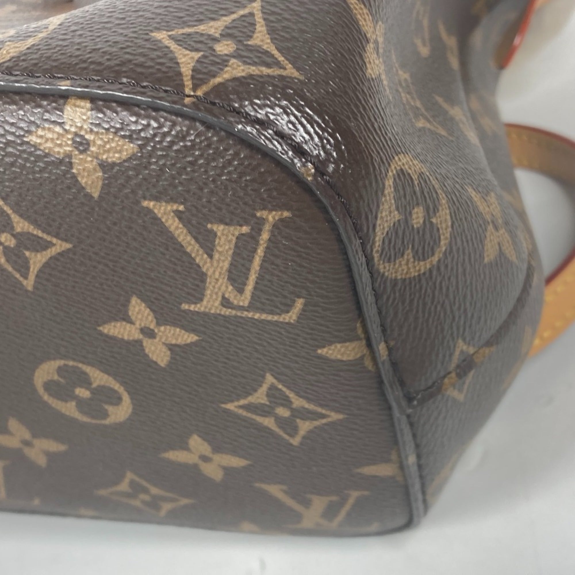 Louis Vuitton Brown Monogram Handbag Shoulder Bag (Pre-Owned)