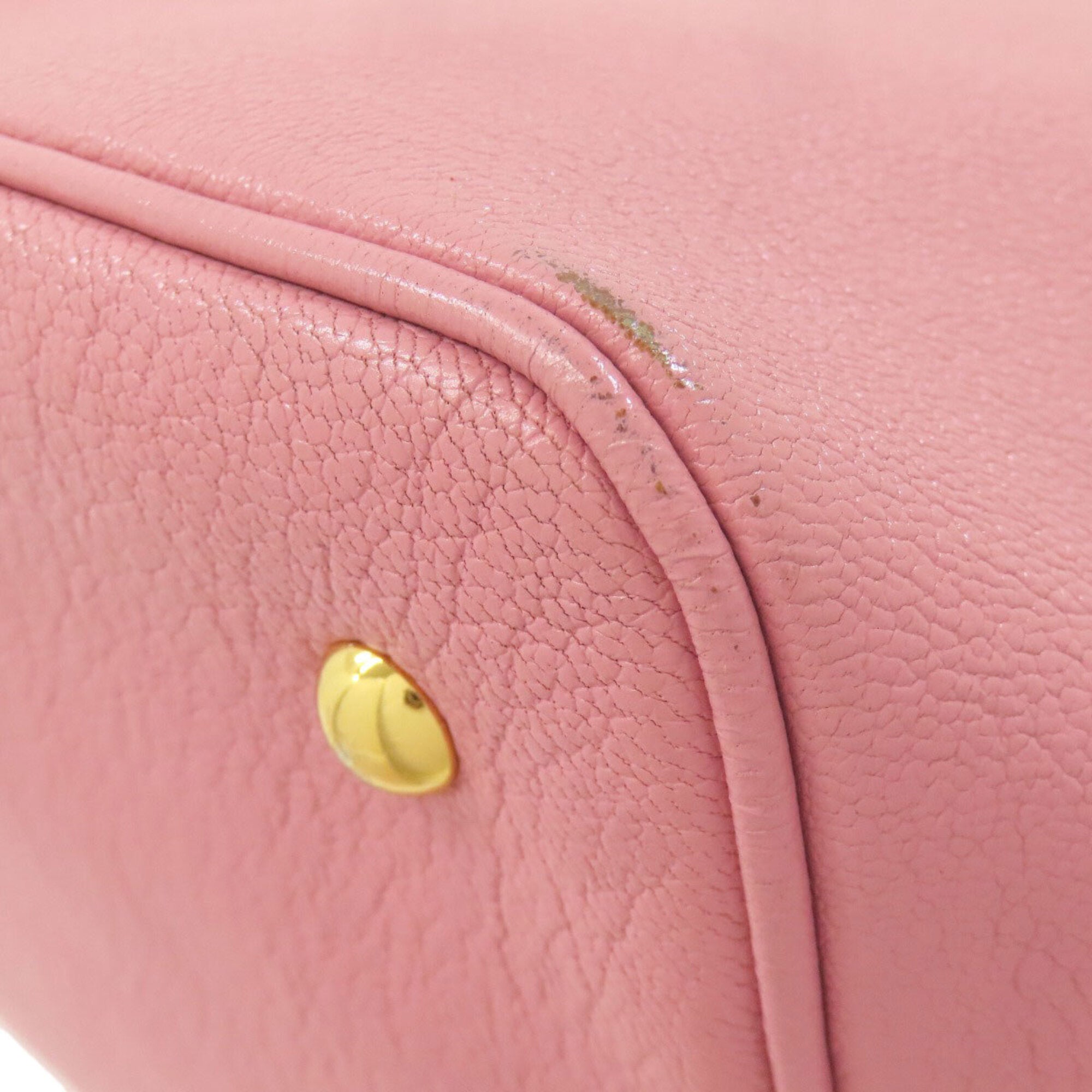 Miu Miu Pink Leather Handbag (Pre-Owned)