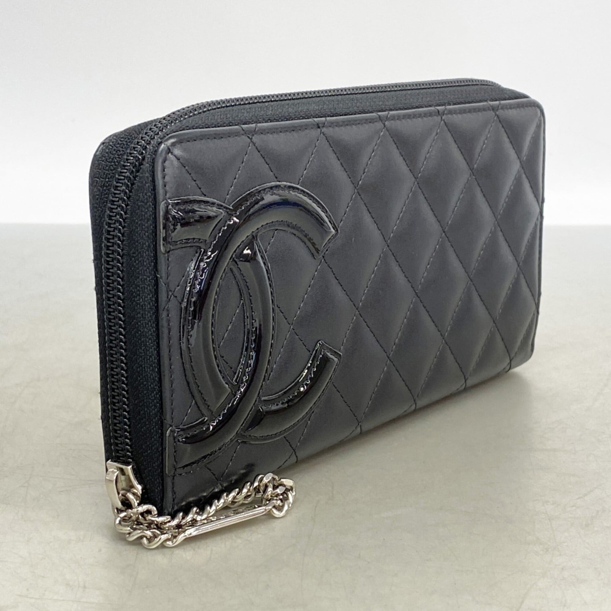 Chanel Black Leather Patent Leather Long Wallet (Bi-Fold) (Pre-Owned)