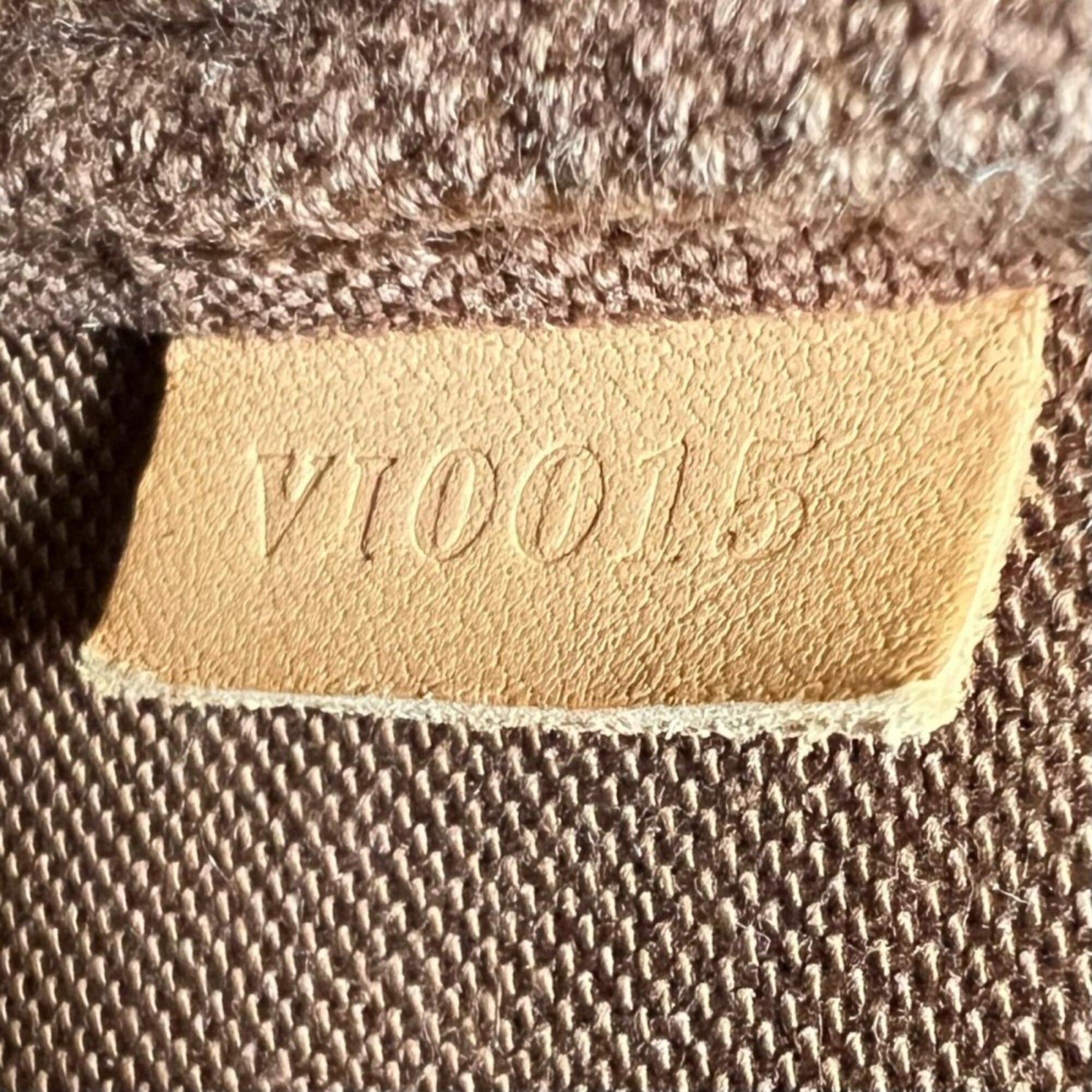 Louis Vuitton Brown Monogram Canvas Handbag (Pre-Owned)