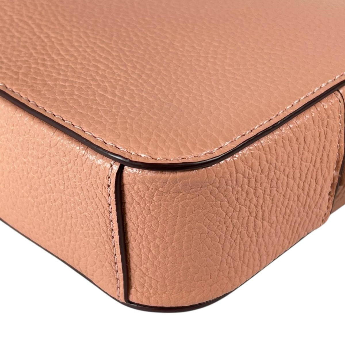 Coach Pink Leather Shoulder Bag (Pre-Owned)