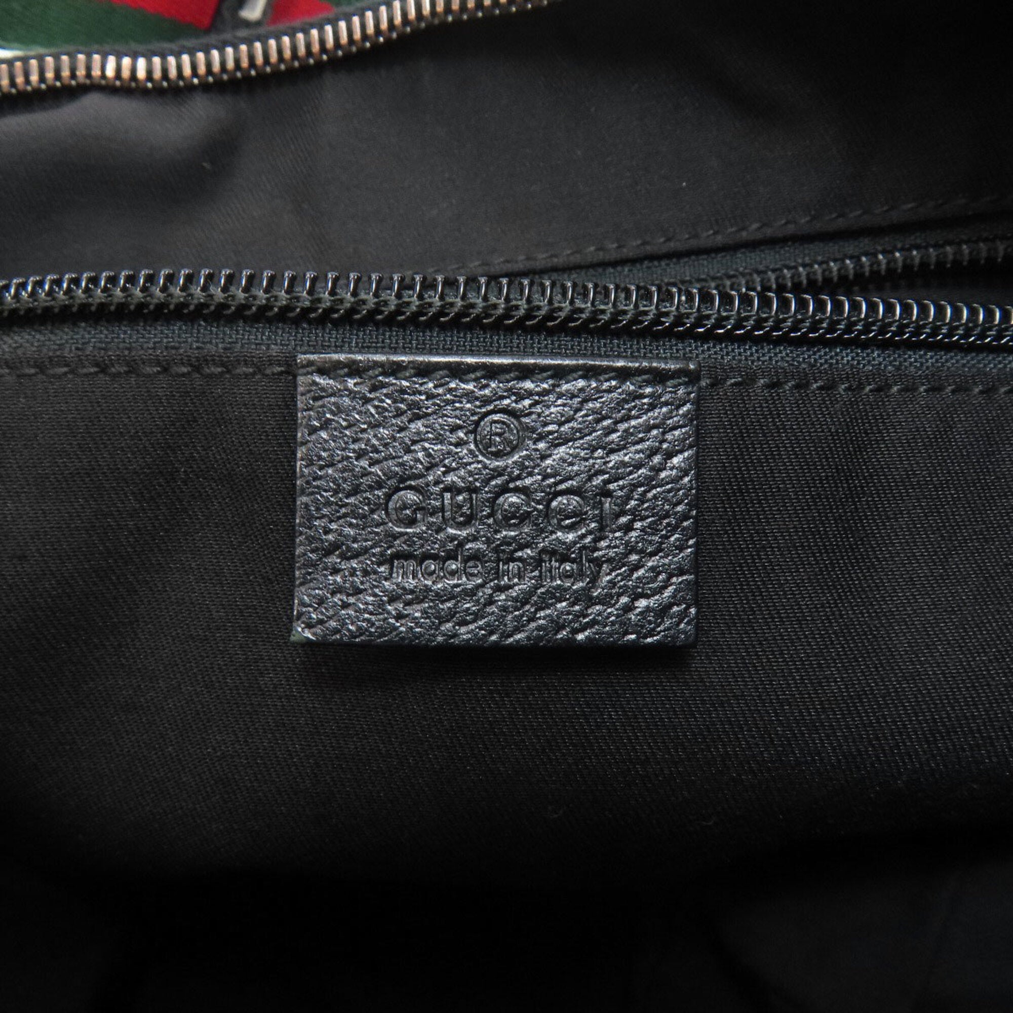 Gucci Sherry Line Black Canvas Shoulder Bag (Pre-Owned)