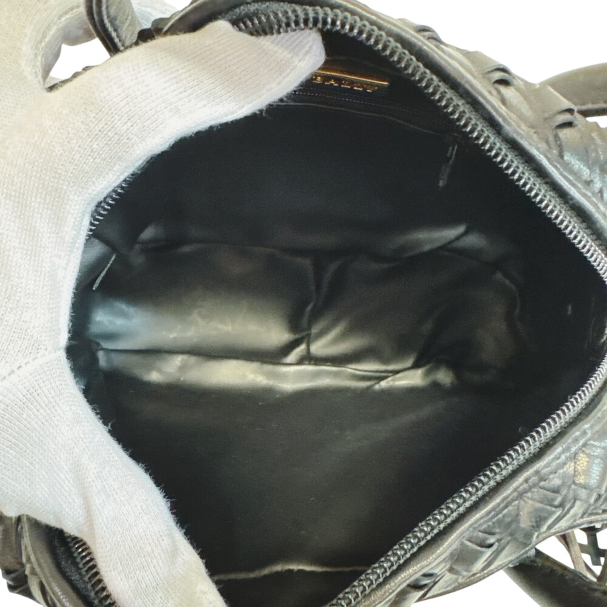 Bally Black Leather Handbag Shoulder Bag (Pre-Owned)
