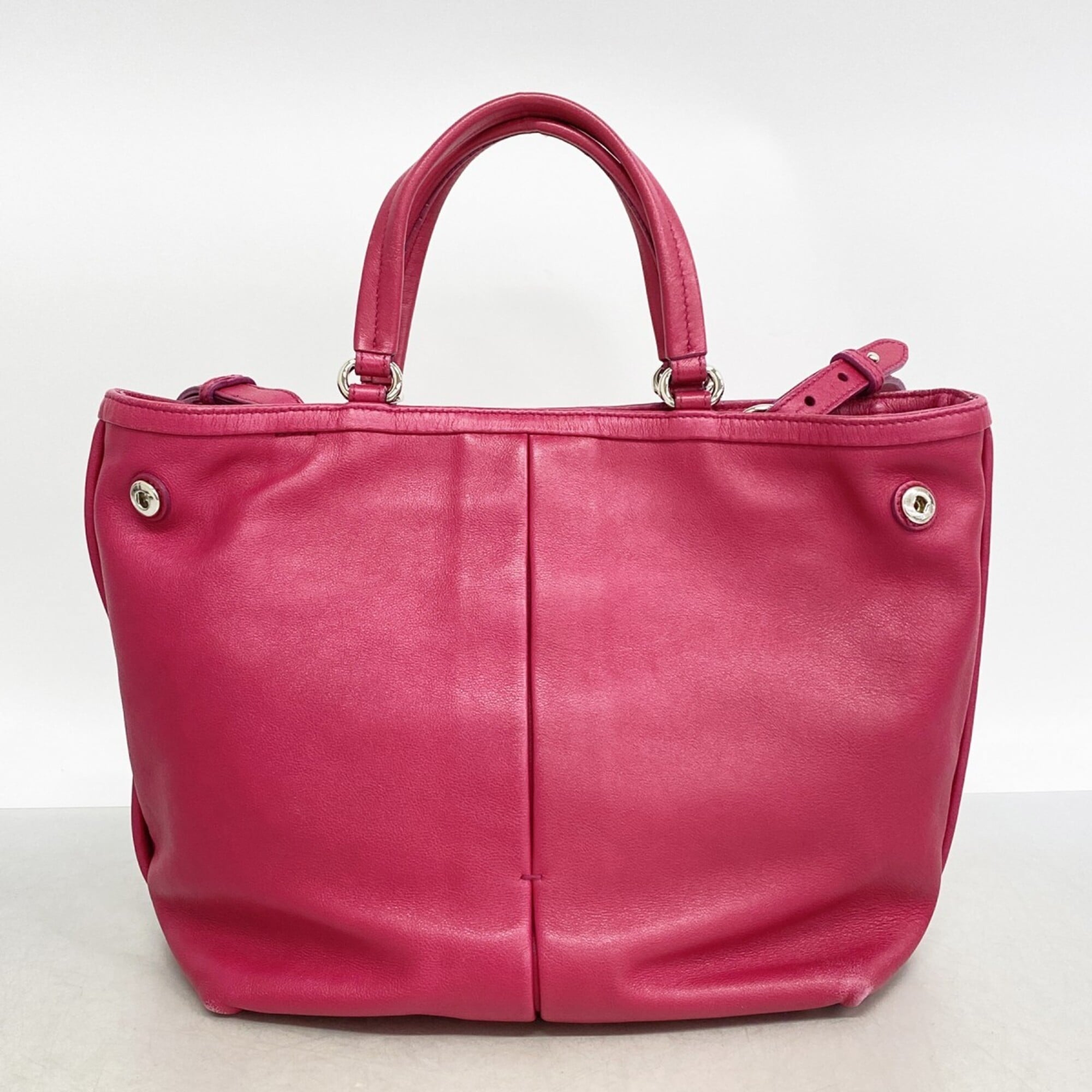 Salvatore Ferragamo Pink Leather Handbag (Pre-Owned)