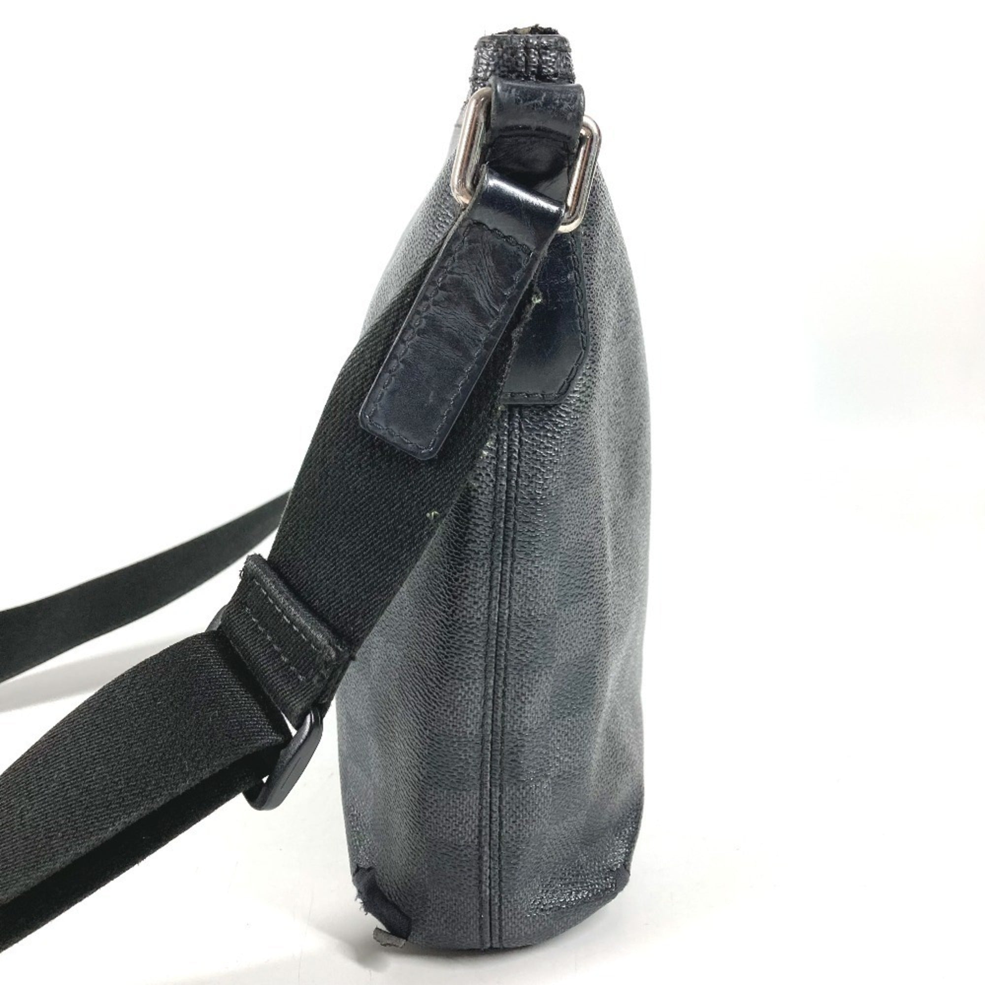 Louis Vuitton Black Damier Graphite Shoulder Bag (Pre-Owned)