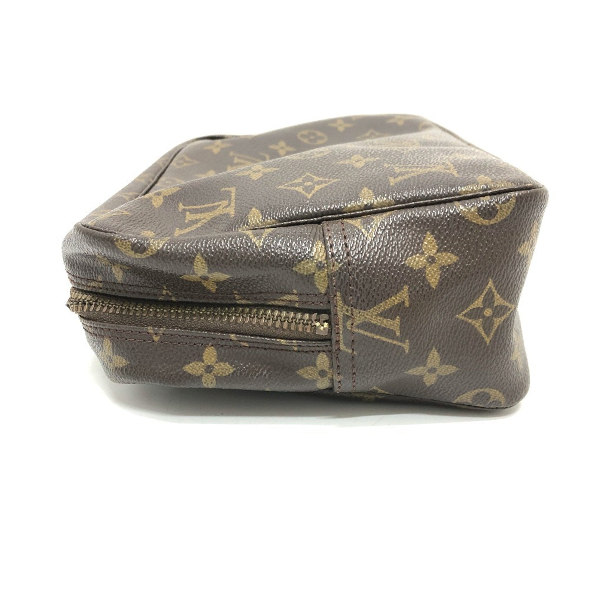 Louis Vuitton Brown Monogram Monogram Pouch (Pre-Owned)