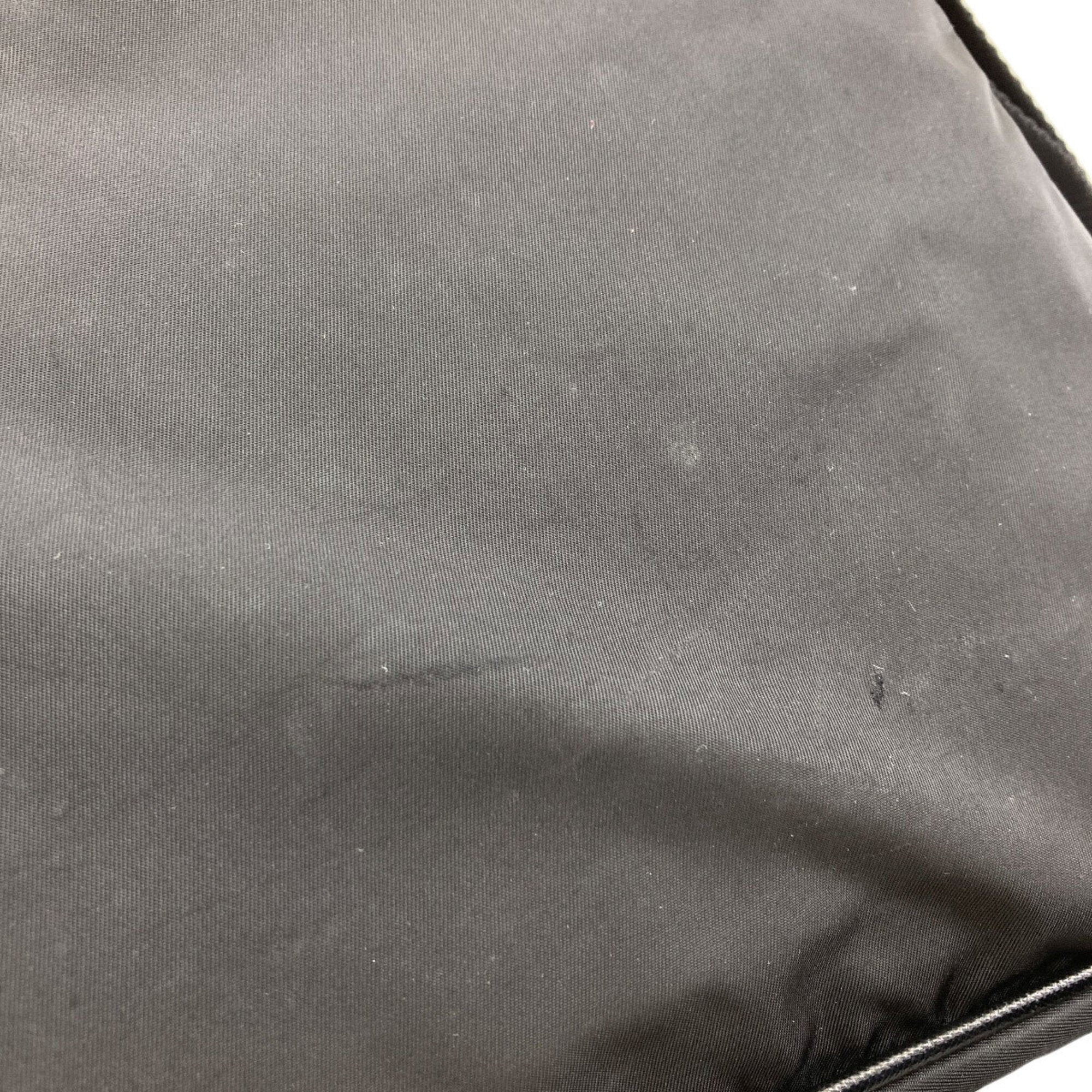 Prada Black Nylon Shoulder Bag (Pre-Owned)
