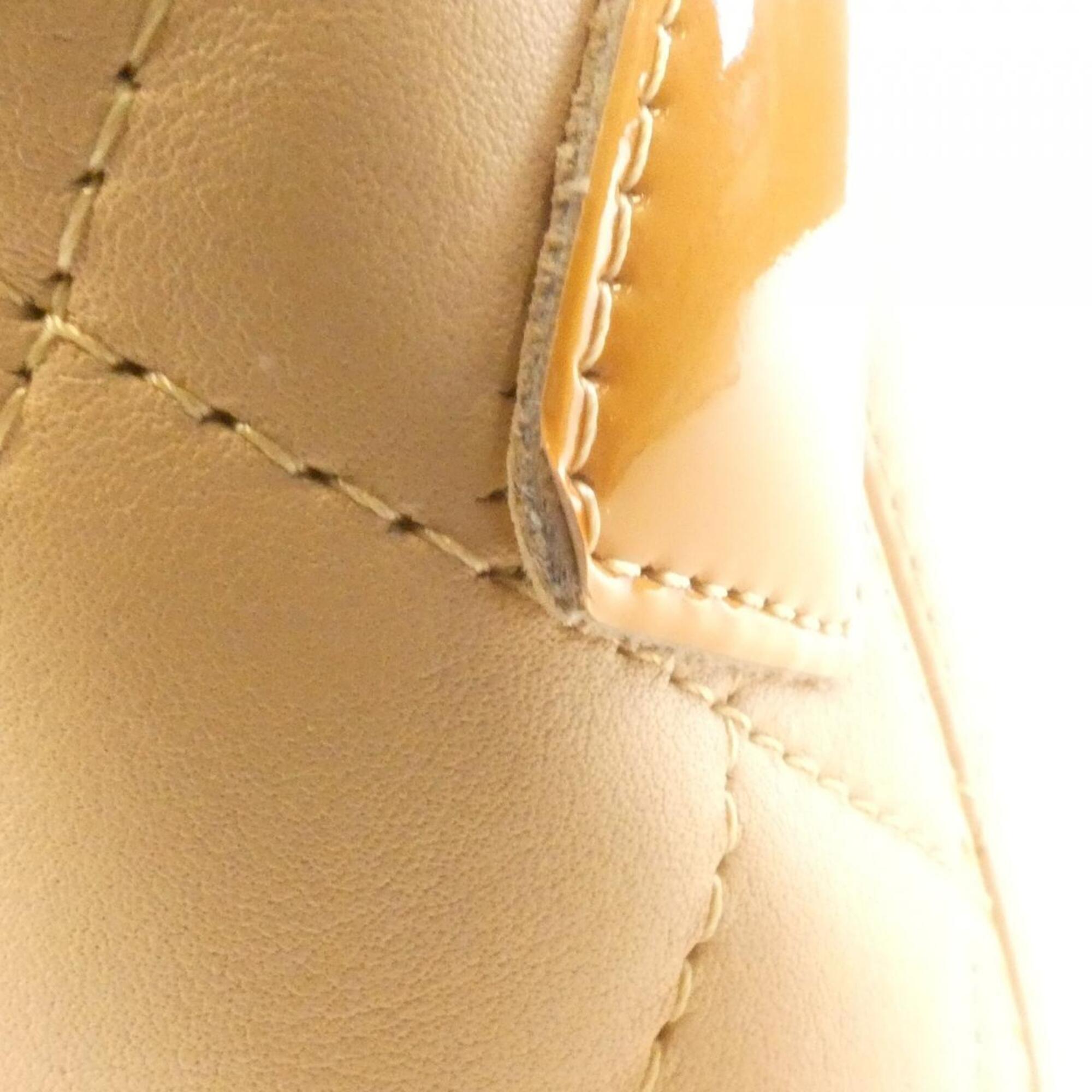 Chanel Beige Leather Handbag (Pre-Owned)