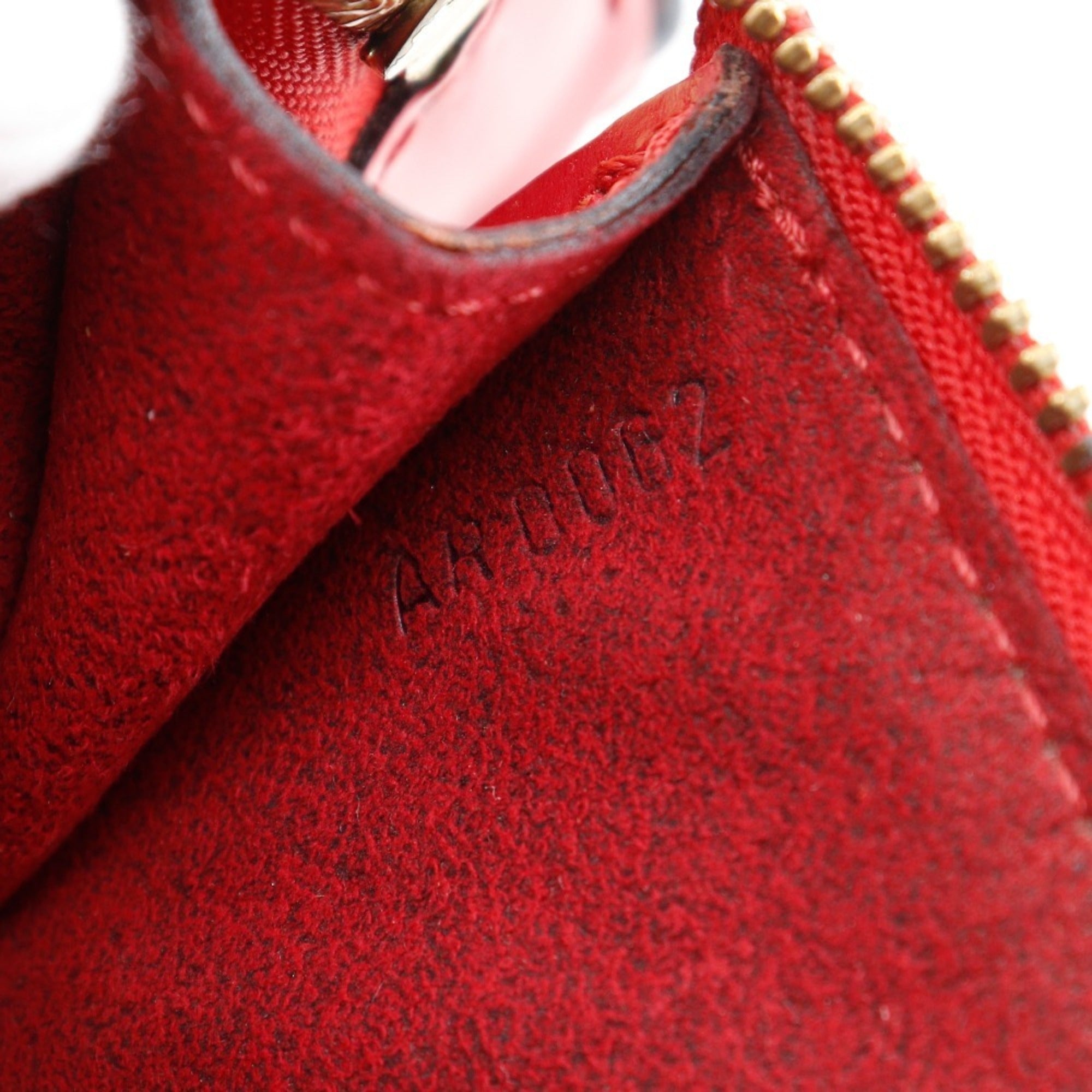 Louis Vuitton Castilian Red Red Color Epi Leather Pochette Pouch (Pre-Owned)