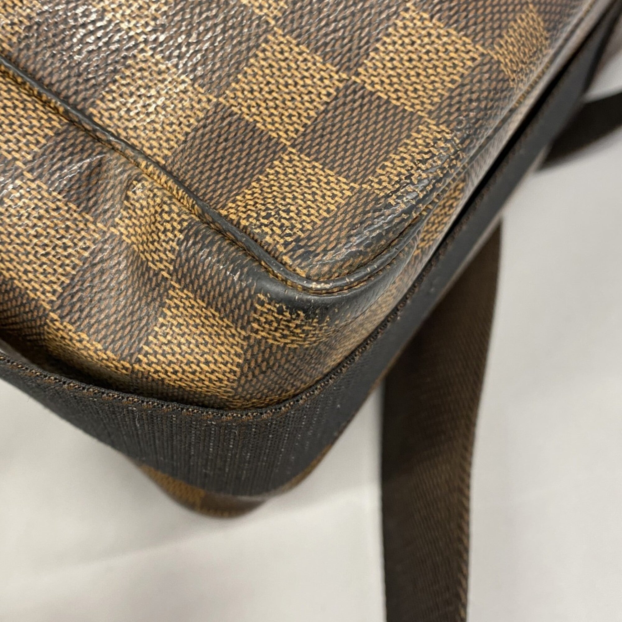 Louis Vuitton Ebene Shoulder Bag (Pre-Owned)