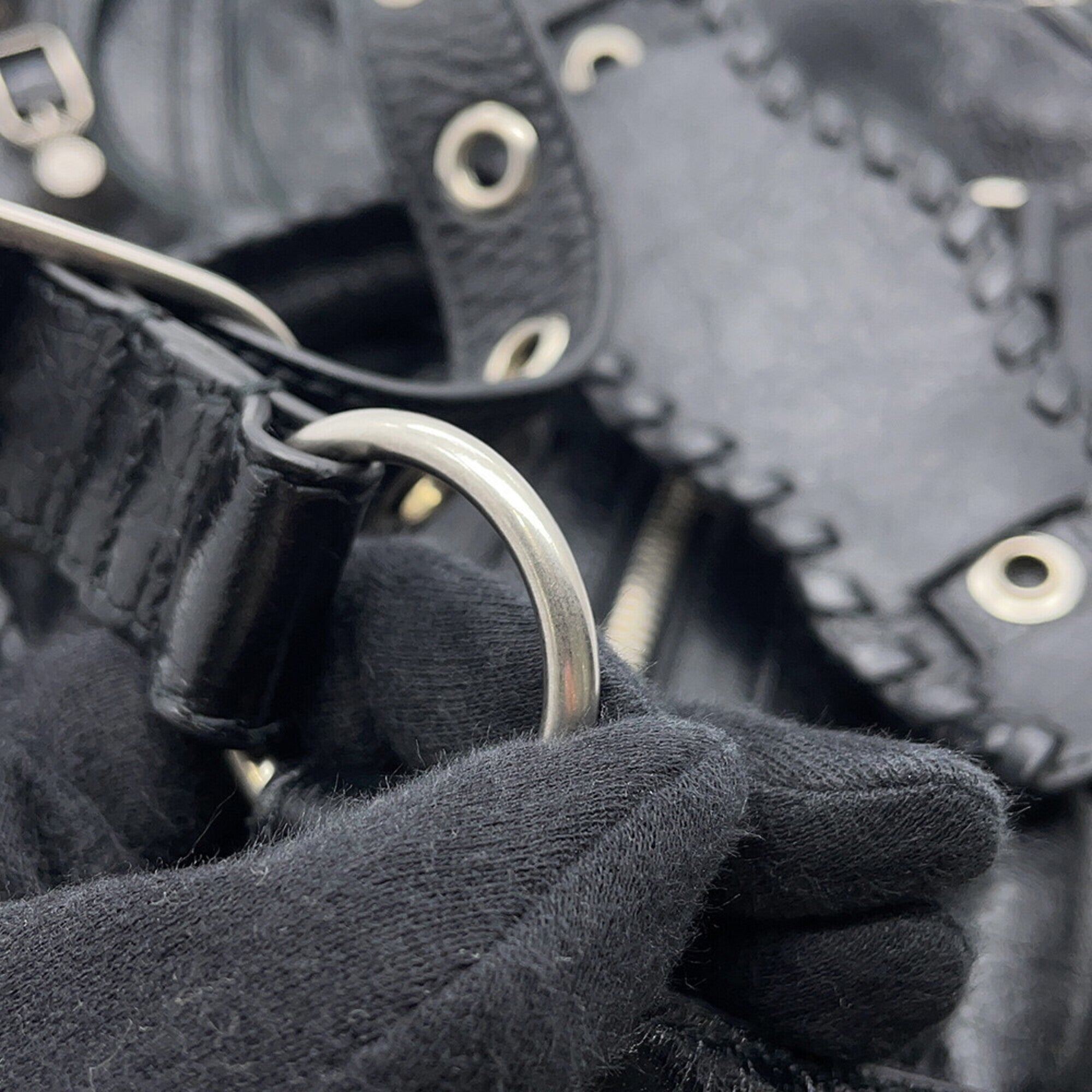 Balenciaga Black Leather Handbag Pouch Shoulder Bag (Pre-Owned)