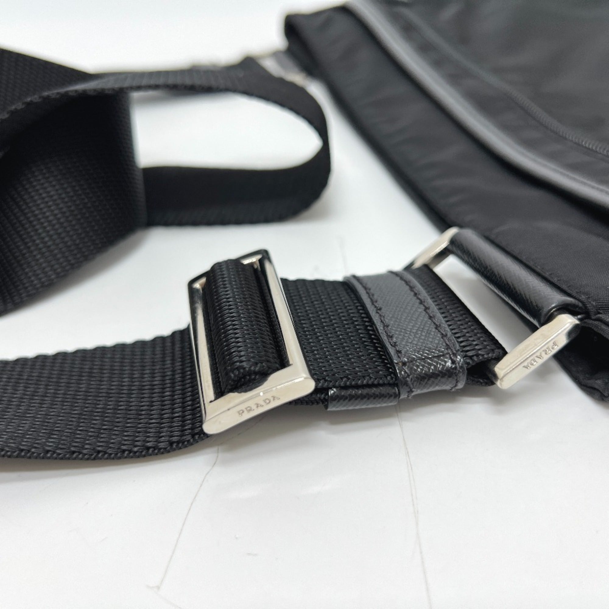 Prada Black Nero Nylon Shoulder Bag (Pre-Owned)