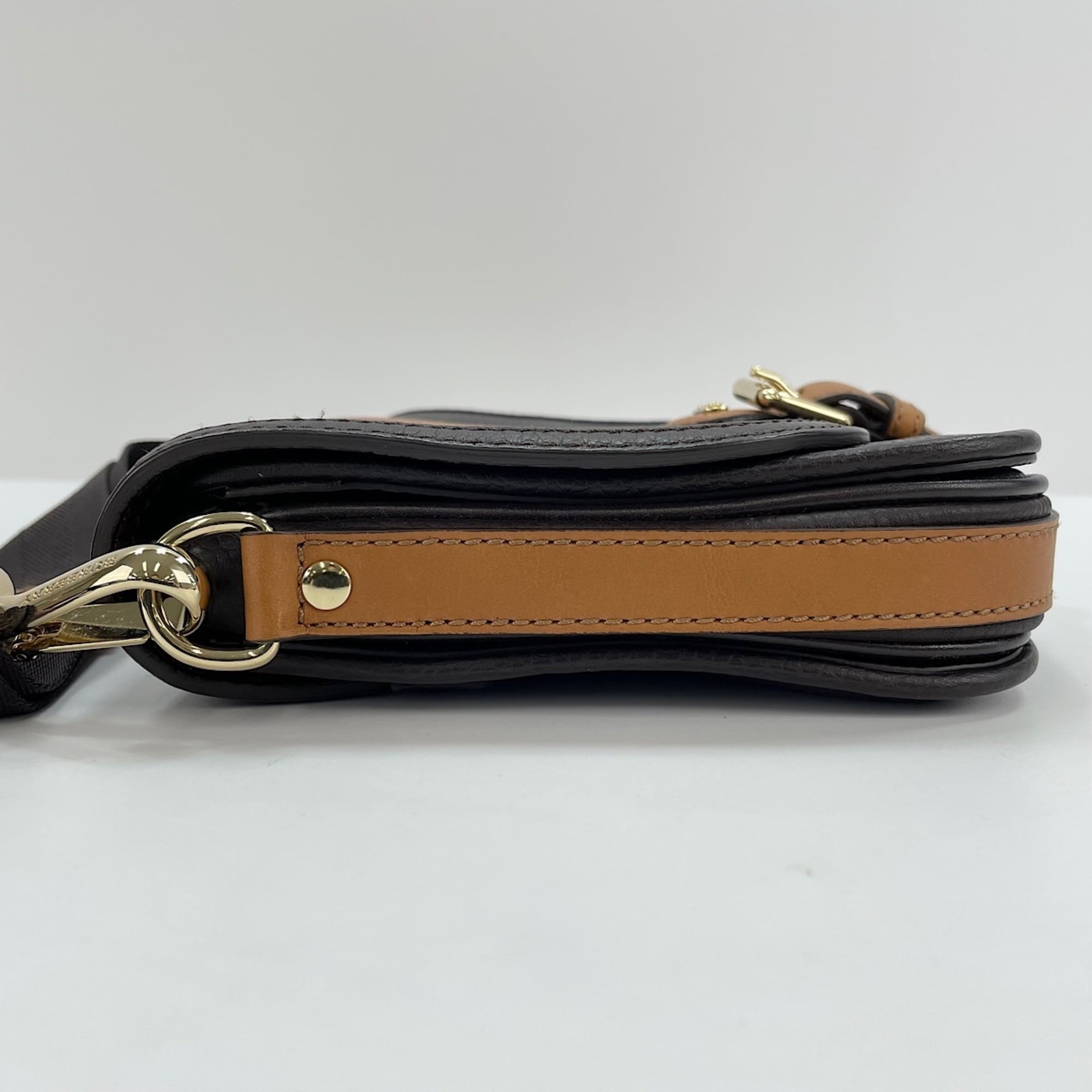Burberry Brown Shoulder Bag (Pre-Owned)