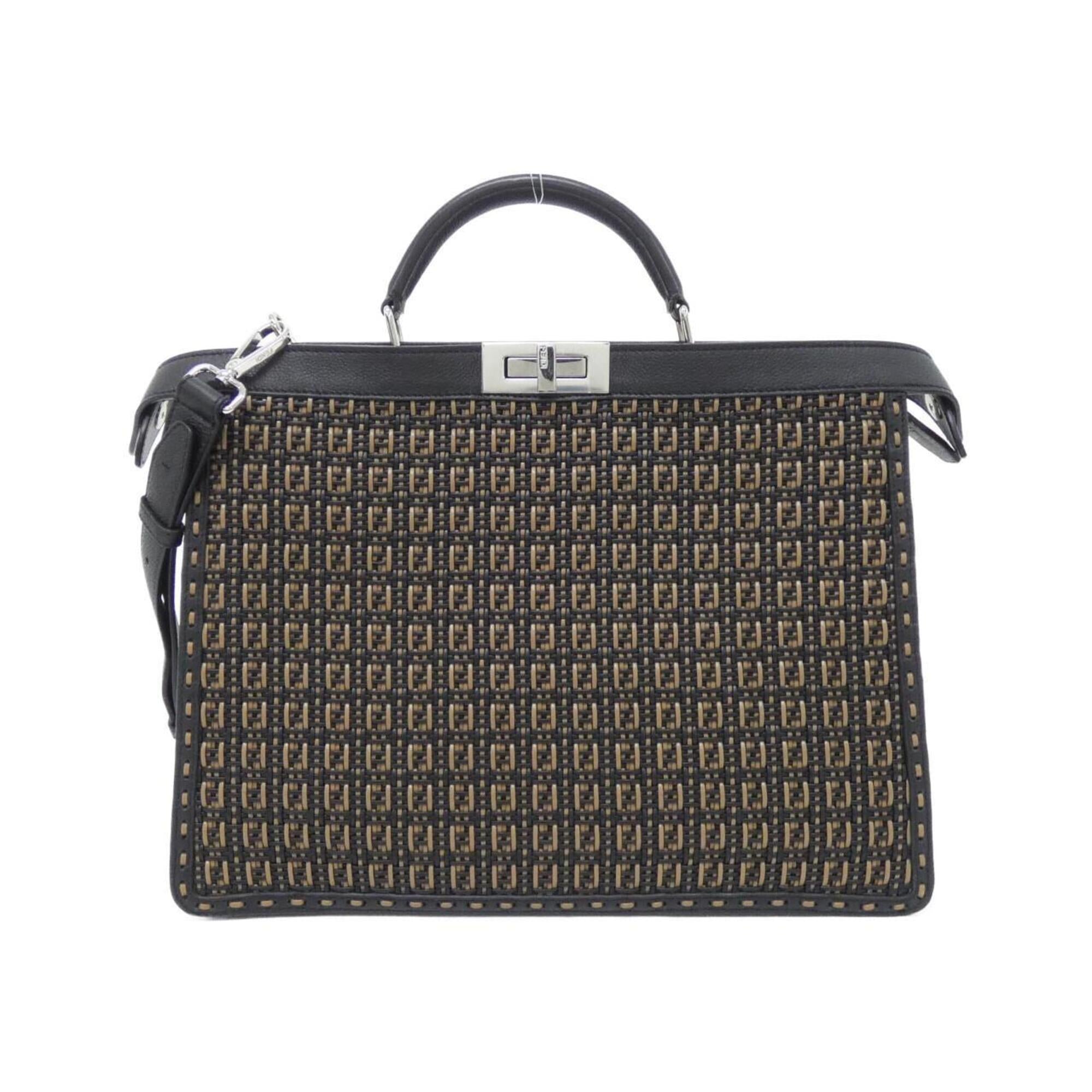 Fendi Black Sand Leather Handbag (Pre-Owned)