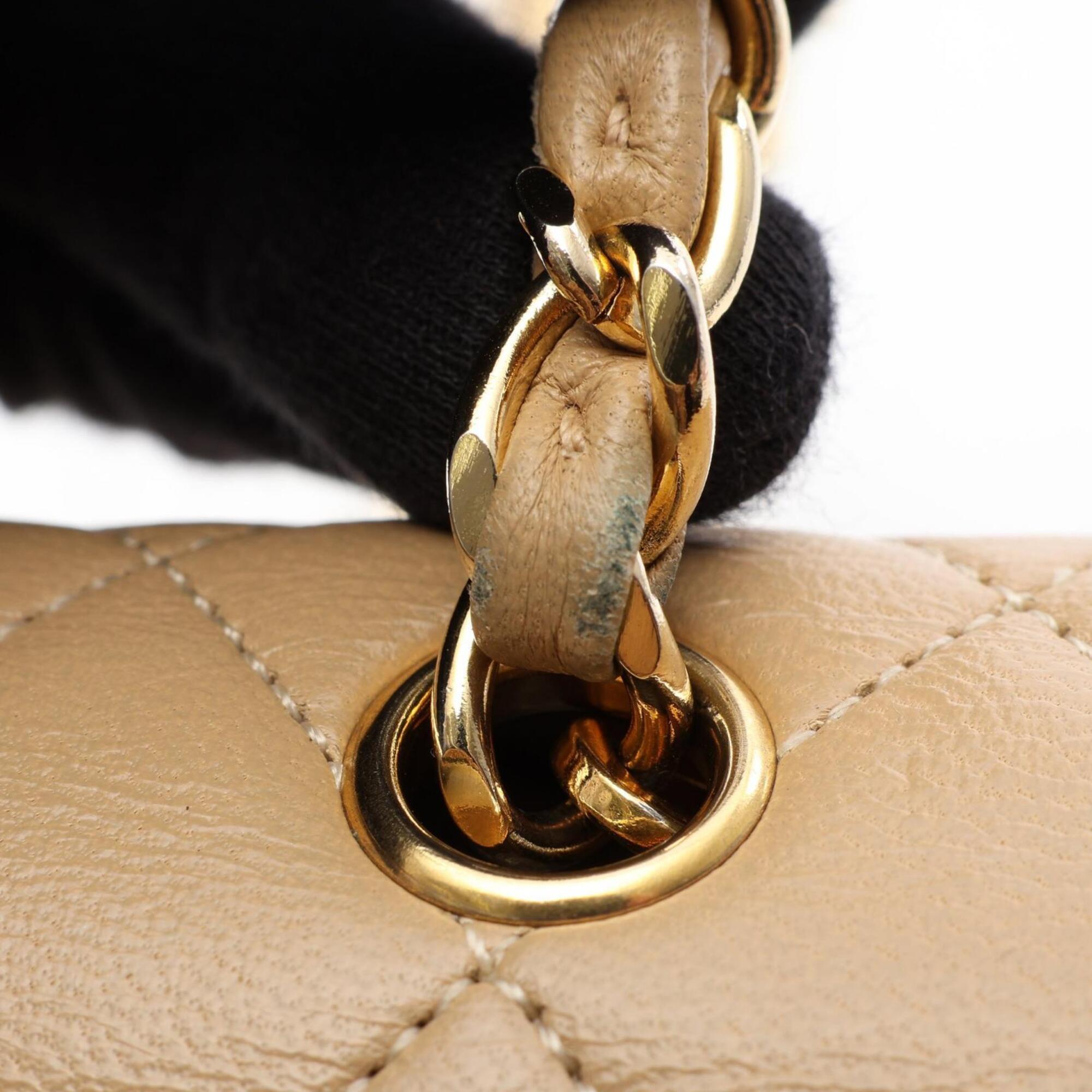 Chanel Beige Leather Handbag Shoulder Bag (Pre-Owned)