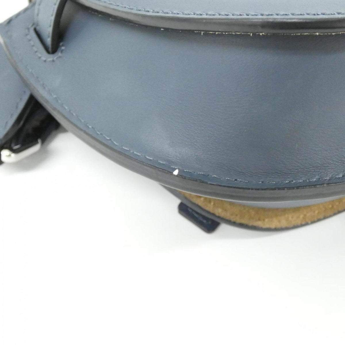Loewe Blue Leather Shoulder Bag (Pre-Owned)