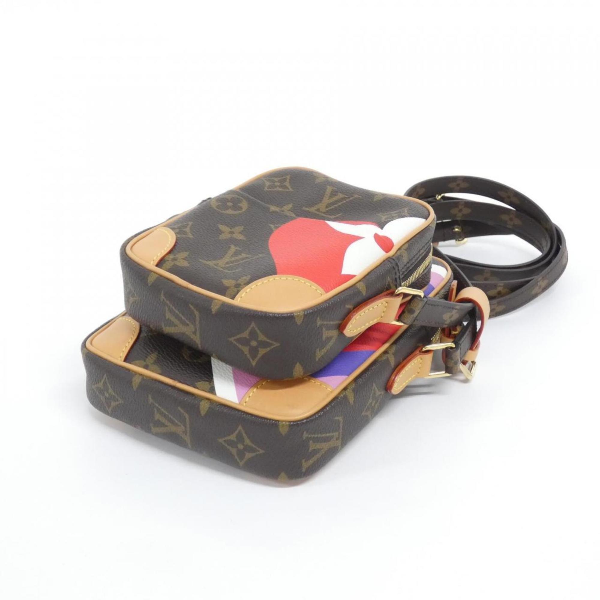 Louis Vuitton Marron Coated Canvas Shoulder Bag (Pre-Owned)