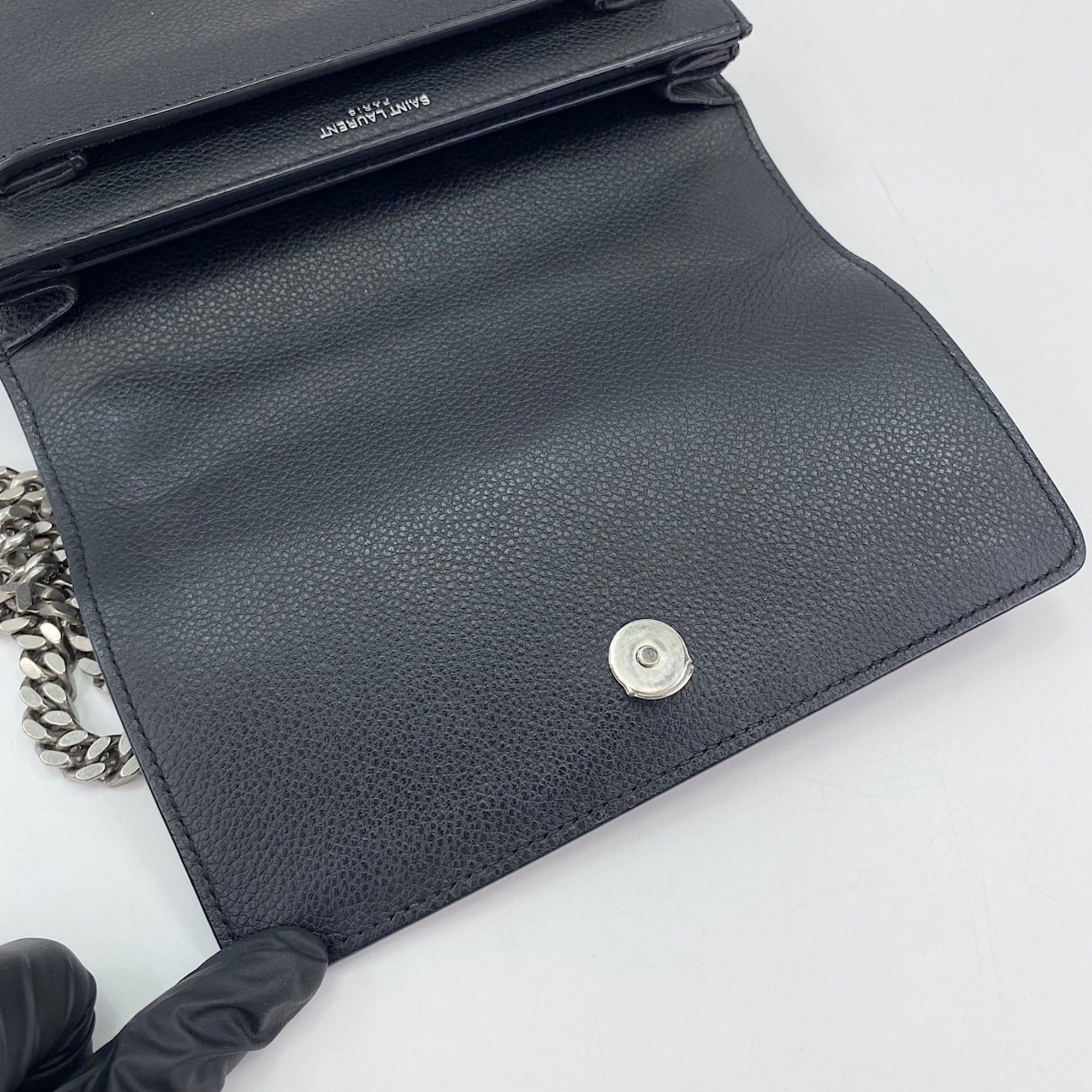 Yves Saint Laurent Black Shoulder Bag (Pre-Owned)