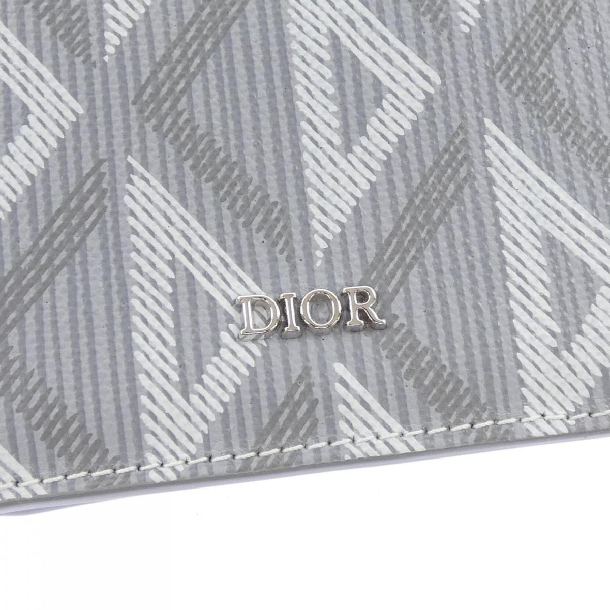 Christian Dior Gray Wallet (Bi-Fold) (Pre-Owned)