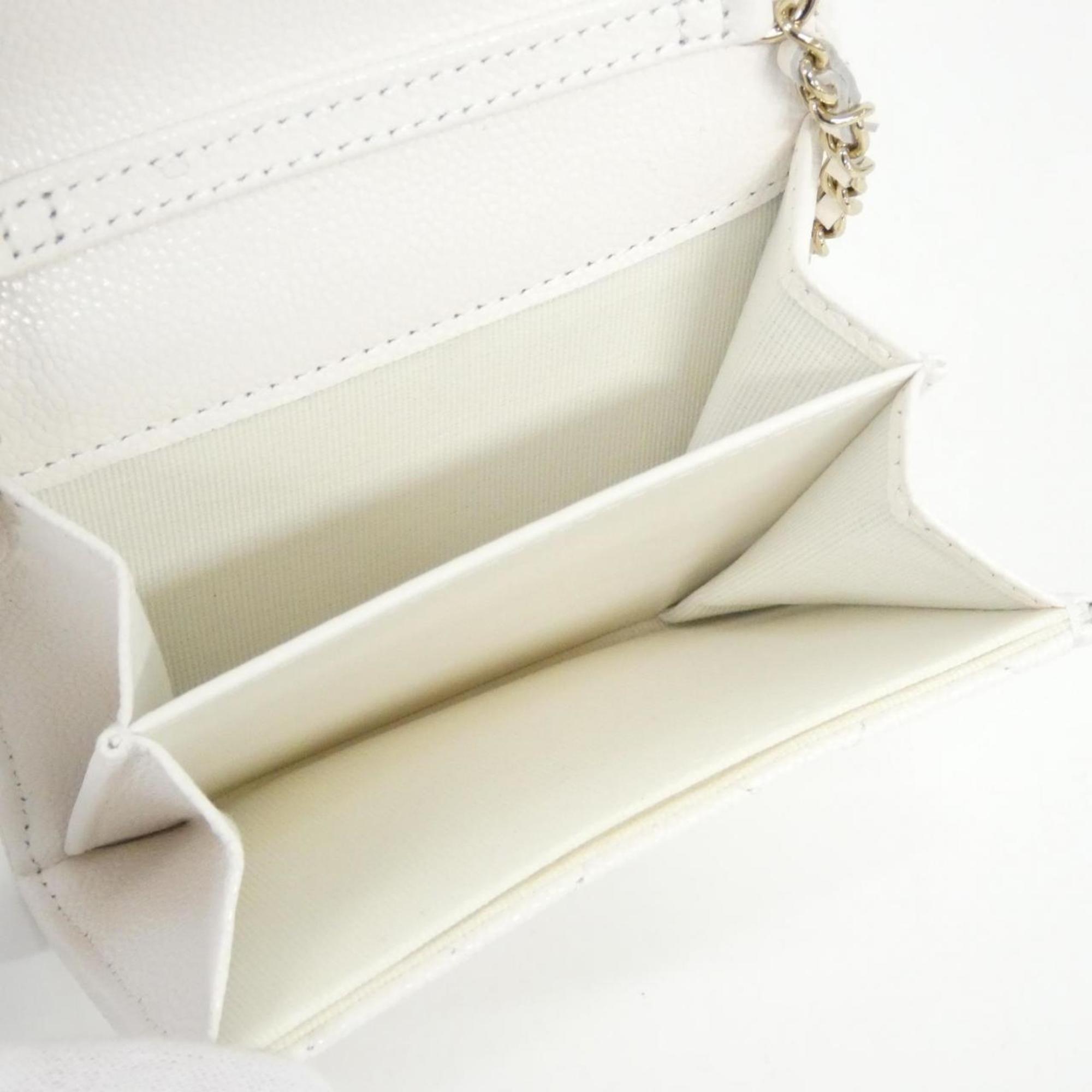 Chanel White Grained Calfskin Clutch Bag (Pre-Owned)