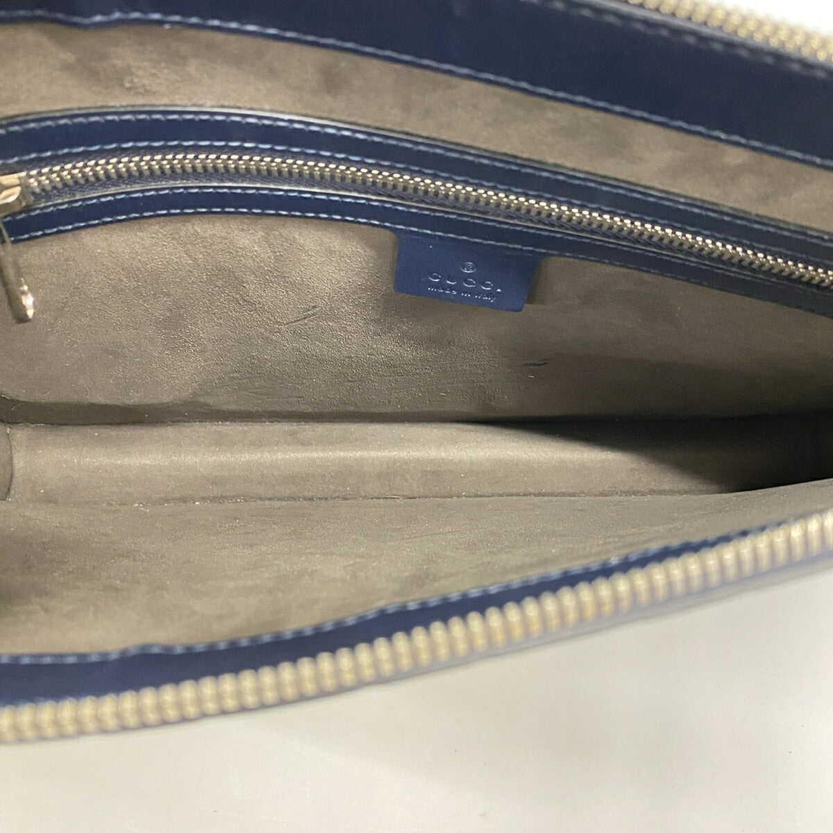 Gucci Navy Leather Shoulder Bag (Pre-Owned)