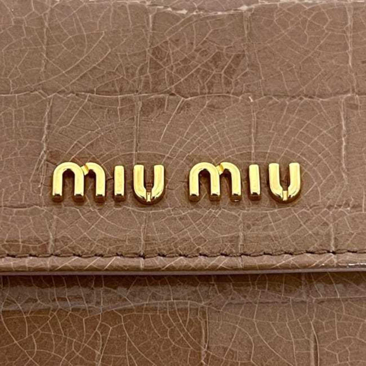 Miu Miu Beige Patent Leather Wallet (Bi-Fold) (Pre-Owned)
