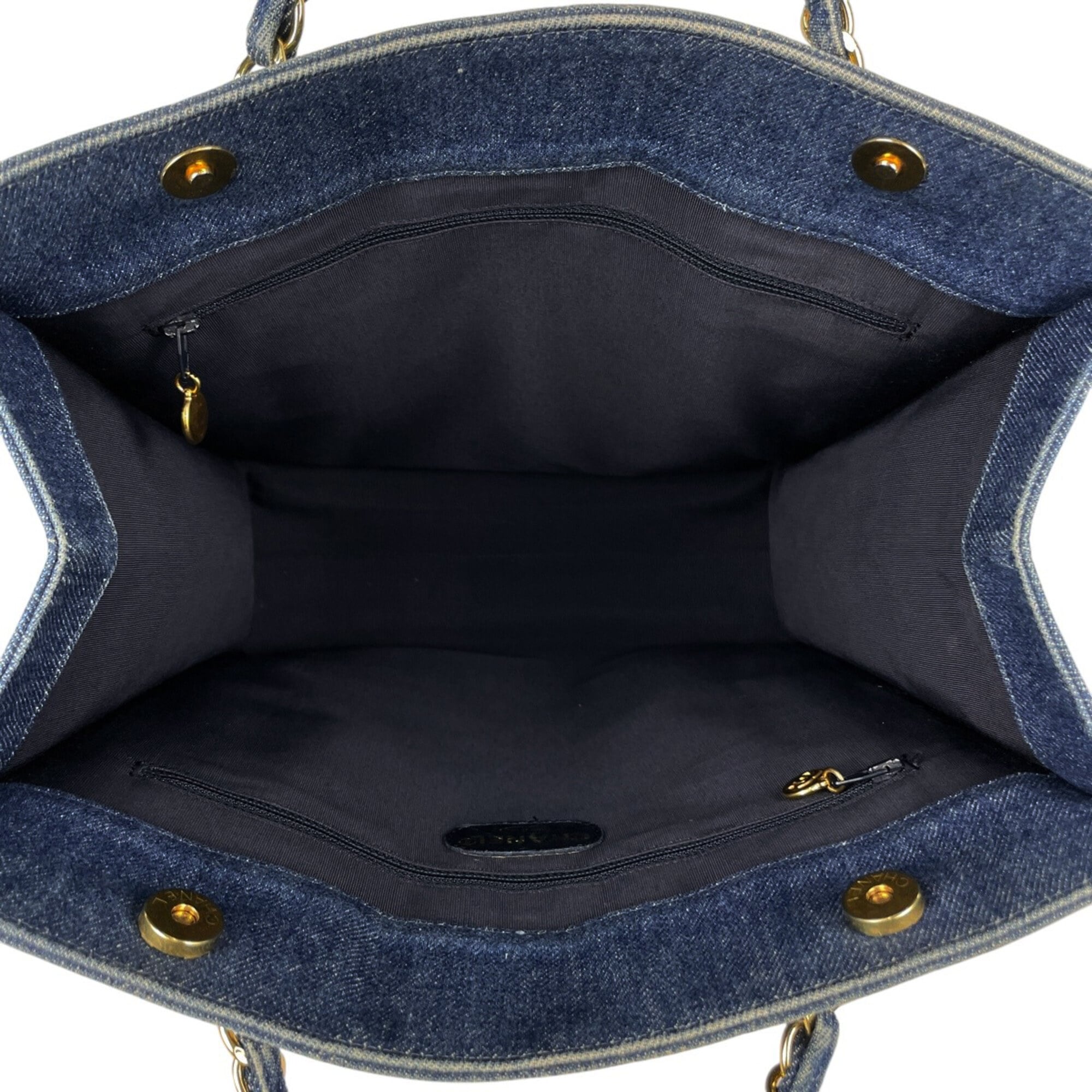 Chanel Matelasse Blue Denim Handbag Tote Bag (Pre-Owned)