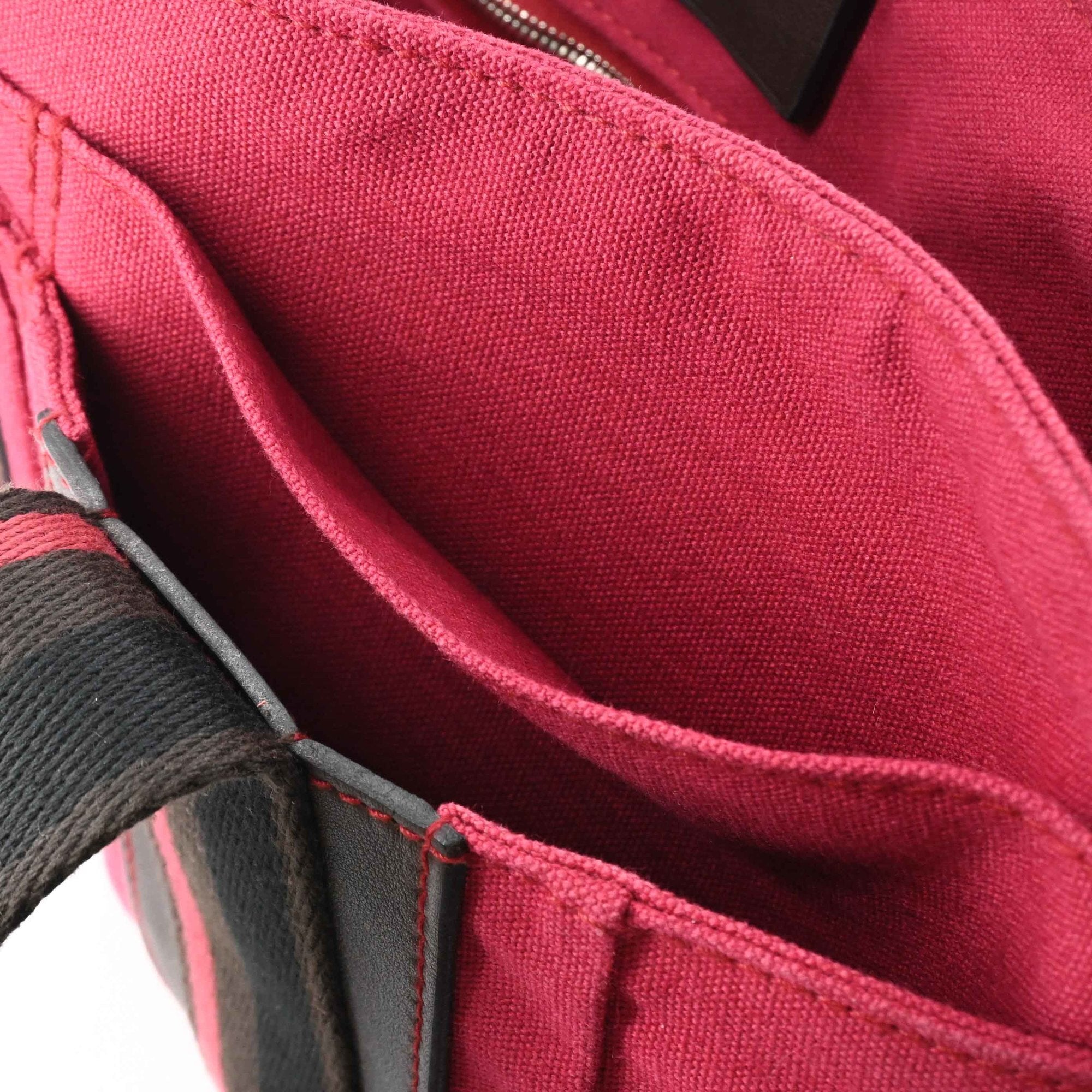 Hermes Pink Canvas Handbag (Pre-Owned)