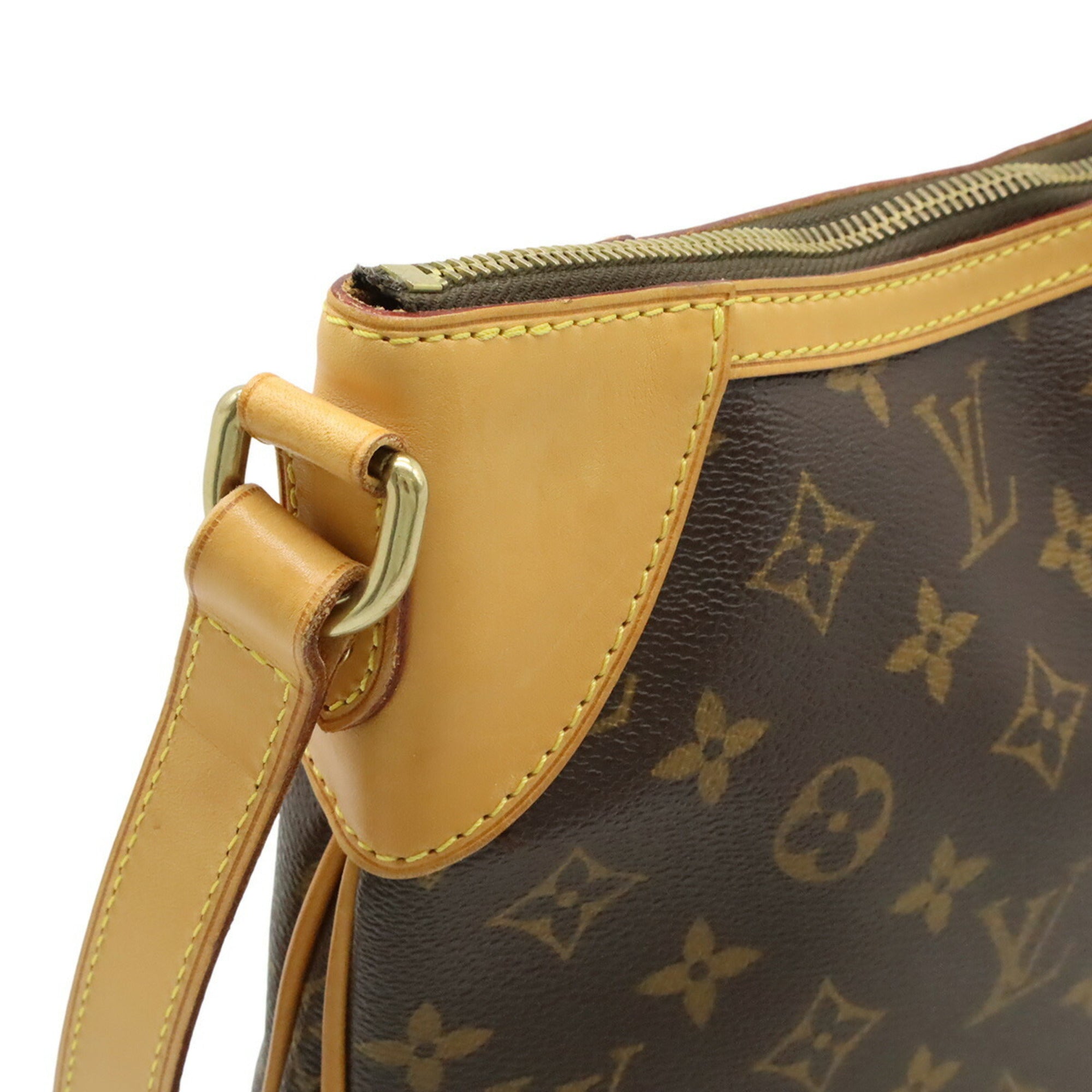 Louis Vuitton Monogram Brown Monogram Shoulder Bag (Pre-Owned)