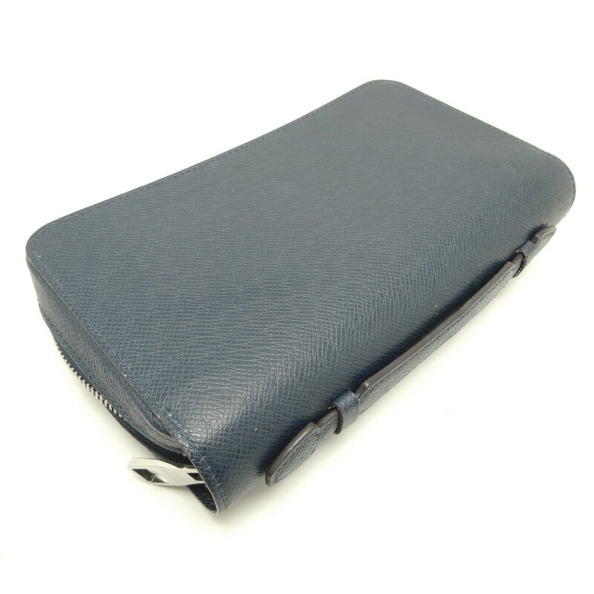 Louis Vuitton Taiga Blue Ocean Taiga Leather Pochette (Pre-Owned)