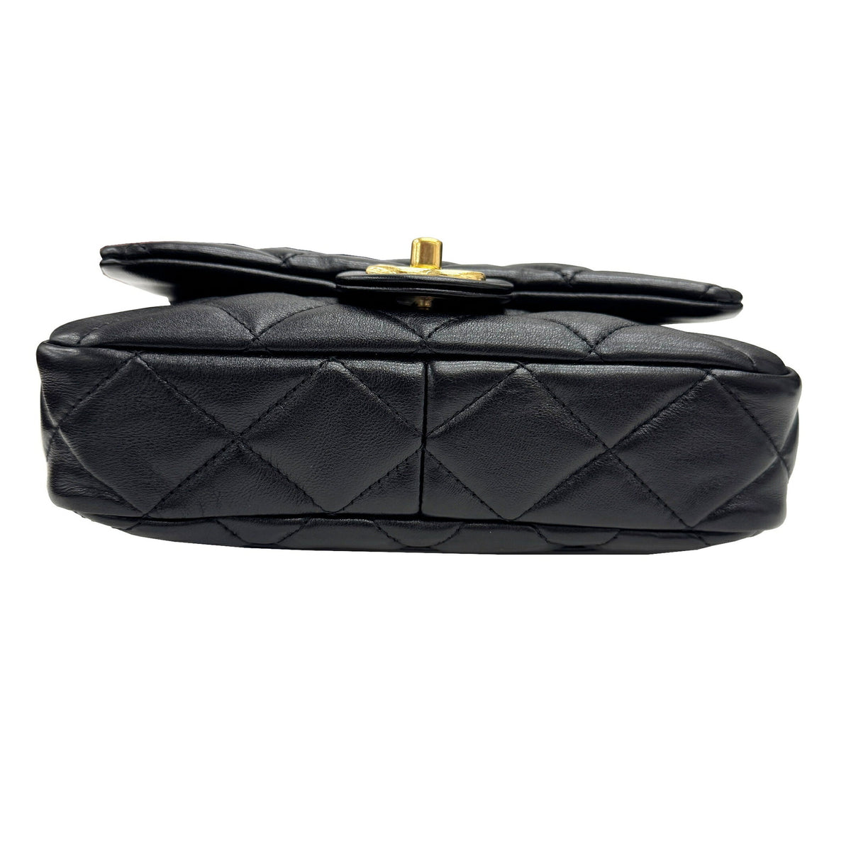 Chanel Black Shoulder Bag (Pre-Owned)