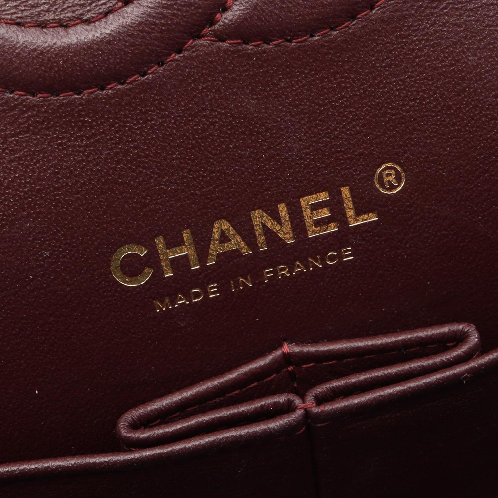 Chanel Black Grained Calfskin Handbag Shoulder Bag (Pre-Owned)