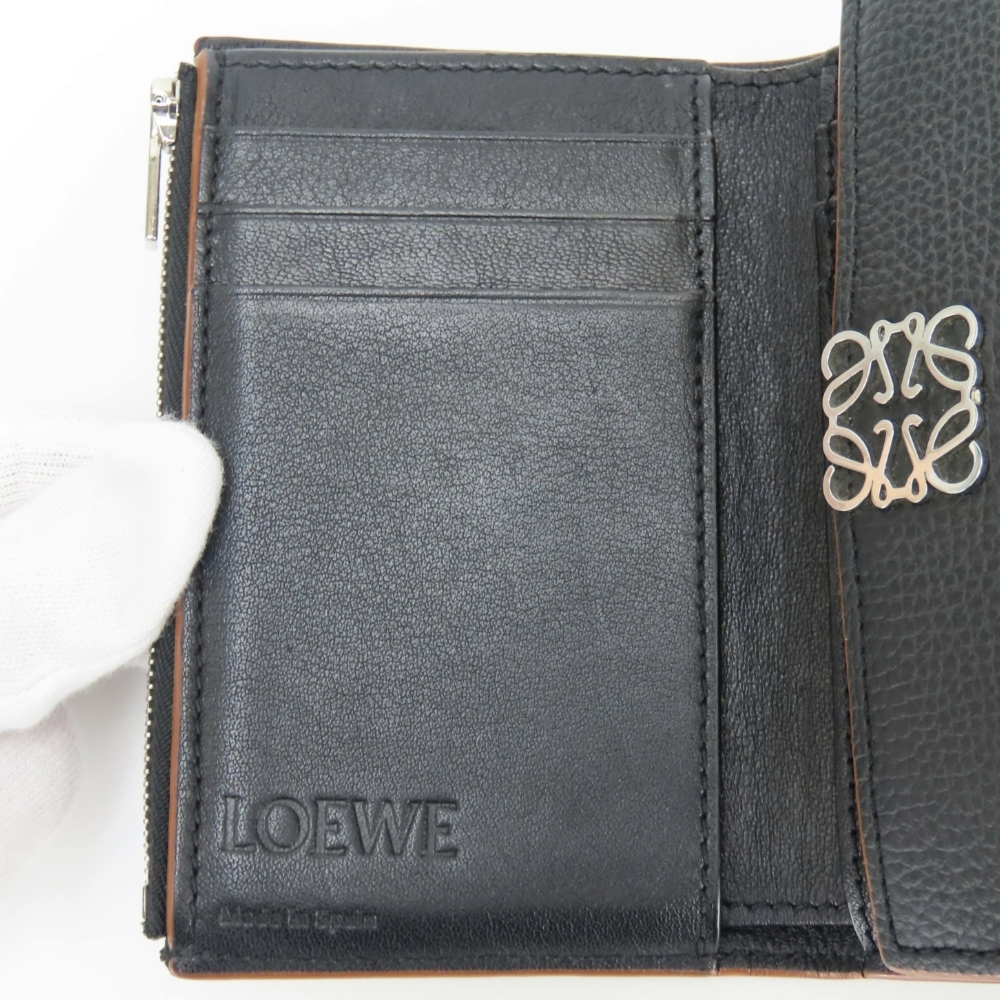 Loewe Black Brown Leather Wallet (Tri-Fold) (Pre-Owned)