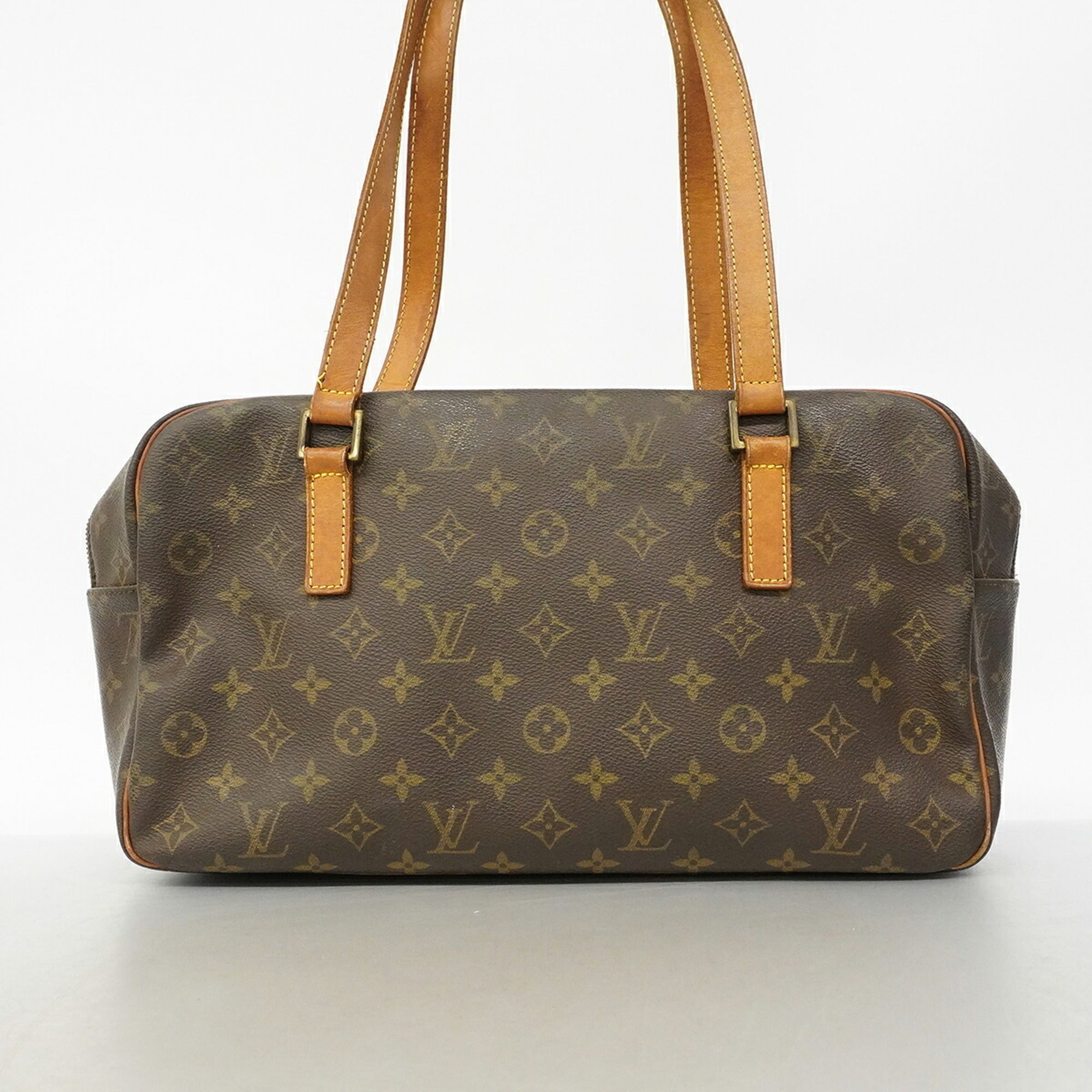 Louis Vuitton Brown Shoulder Bag (Pre-Owned)